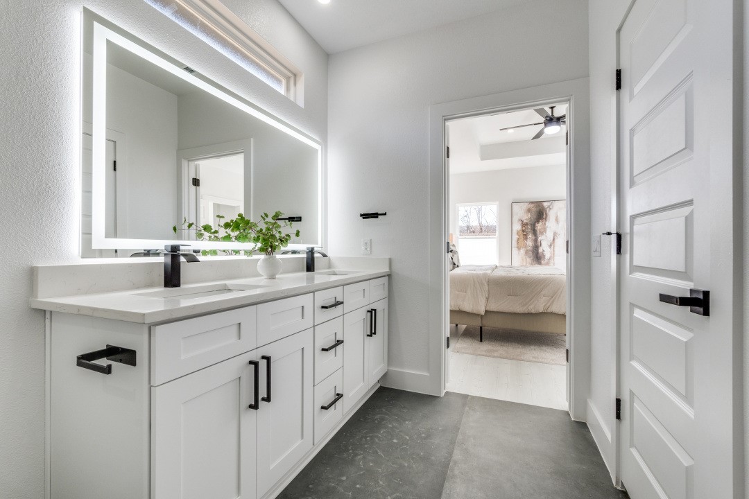 2910 Rochester Street