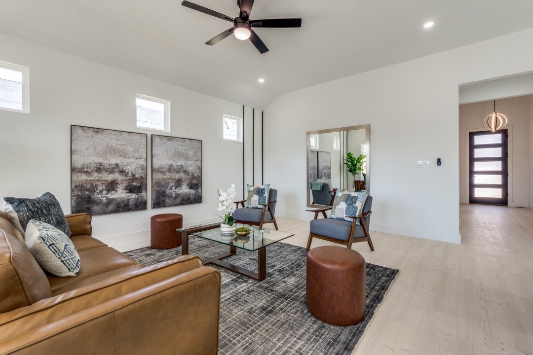 2910 Rochester Street