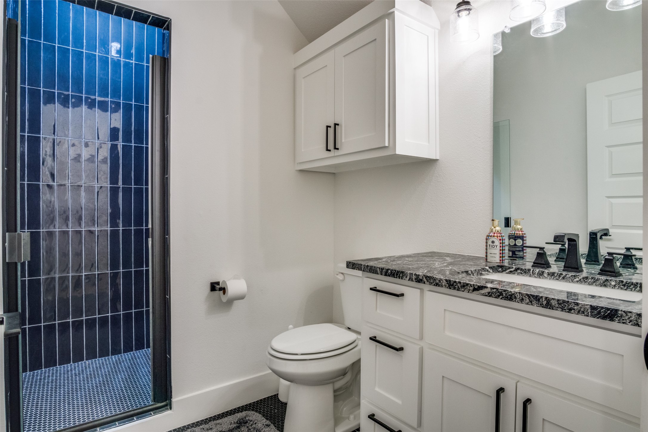 112 Wooded Acres Drive