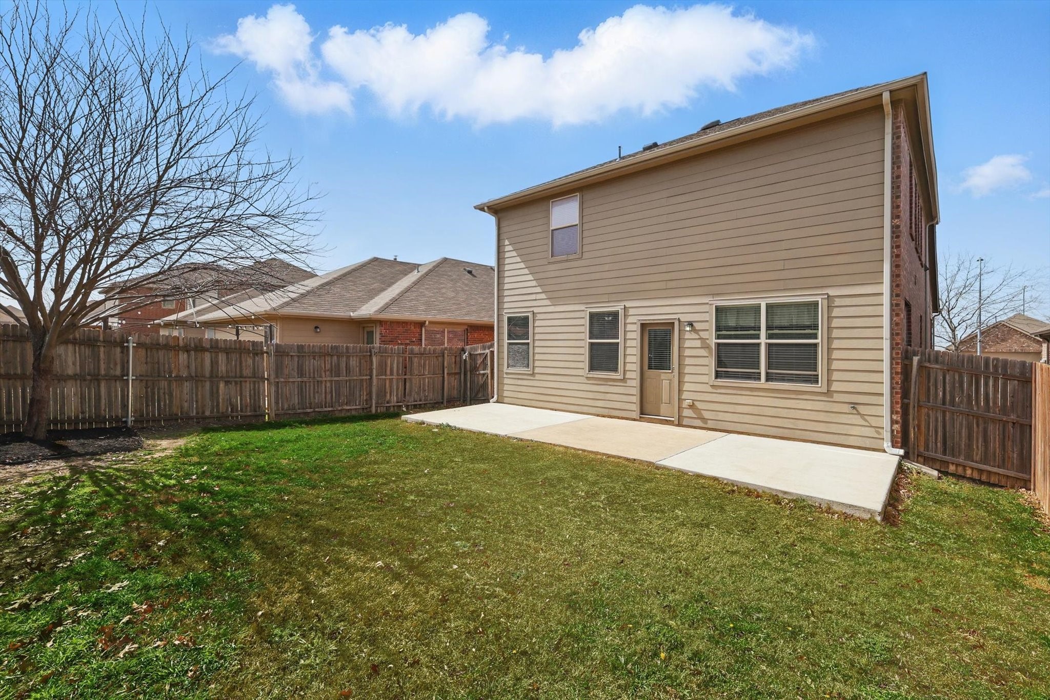 2832 Houston Wood Drive