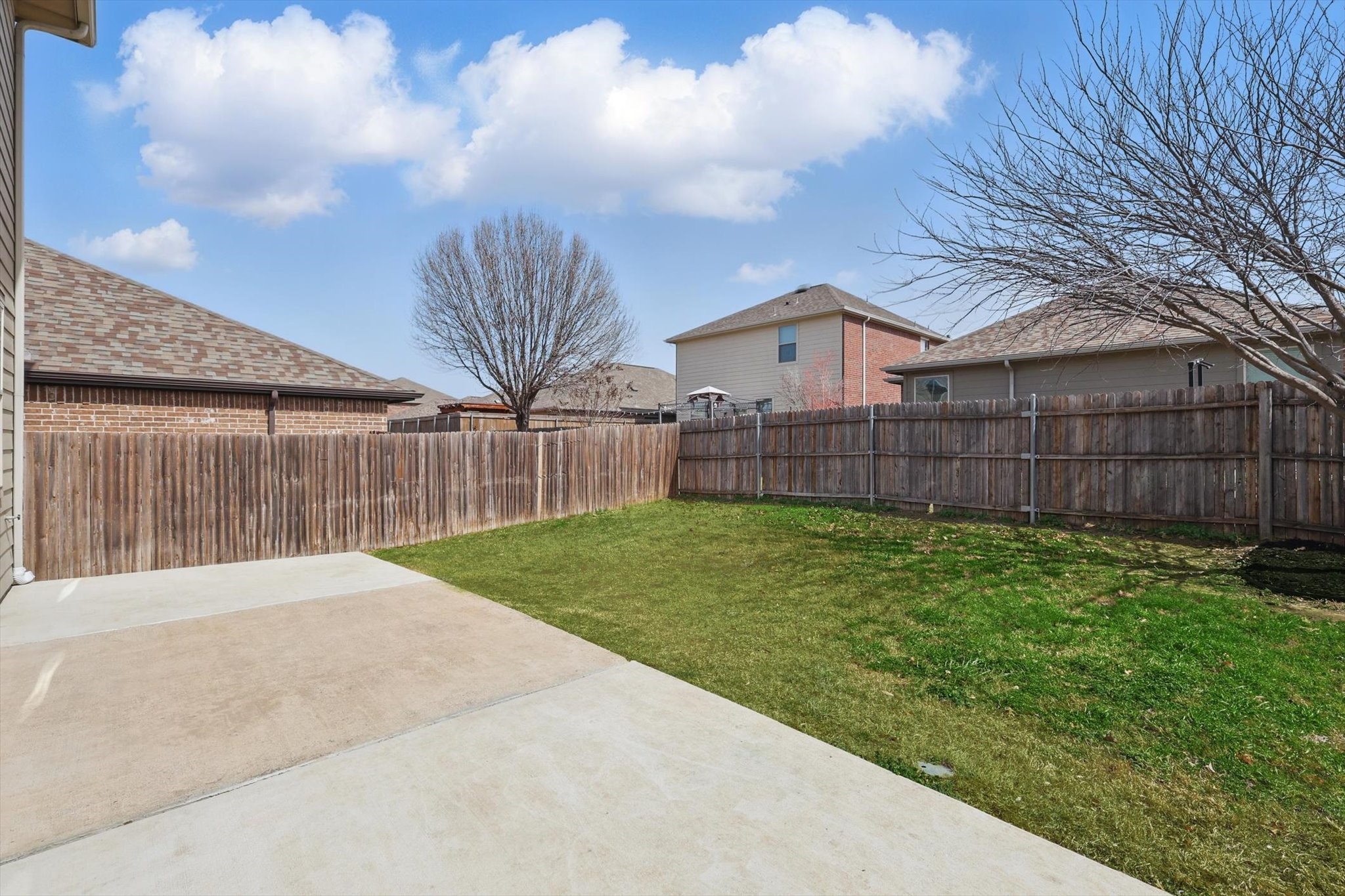 2832 Houston Wood Drive