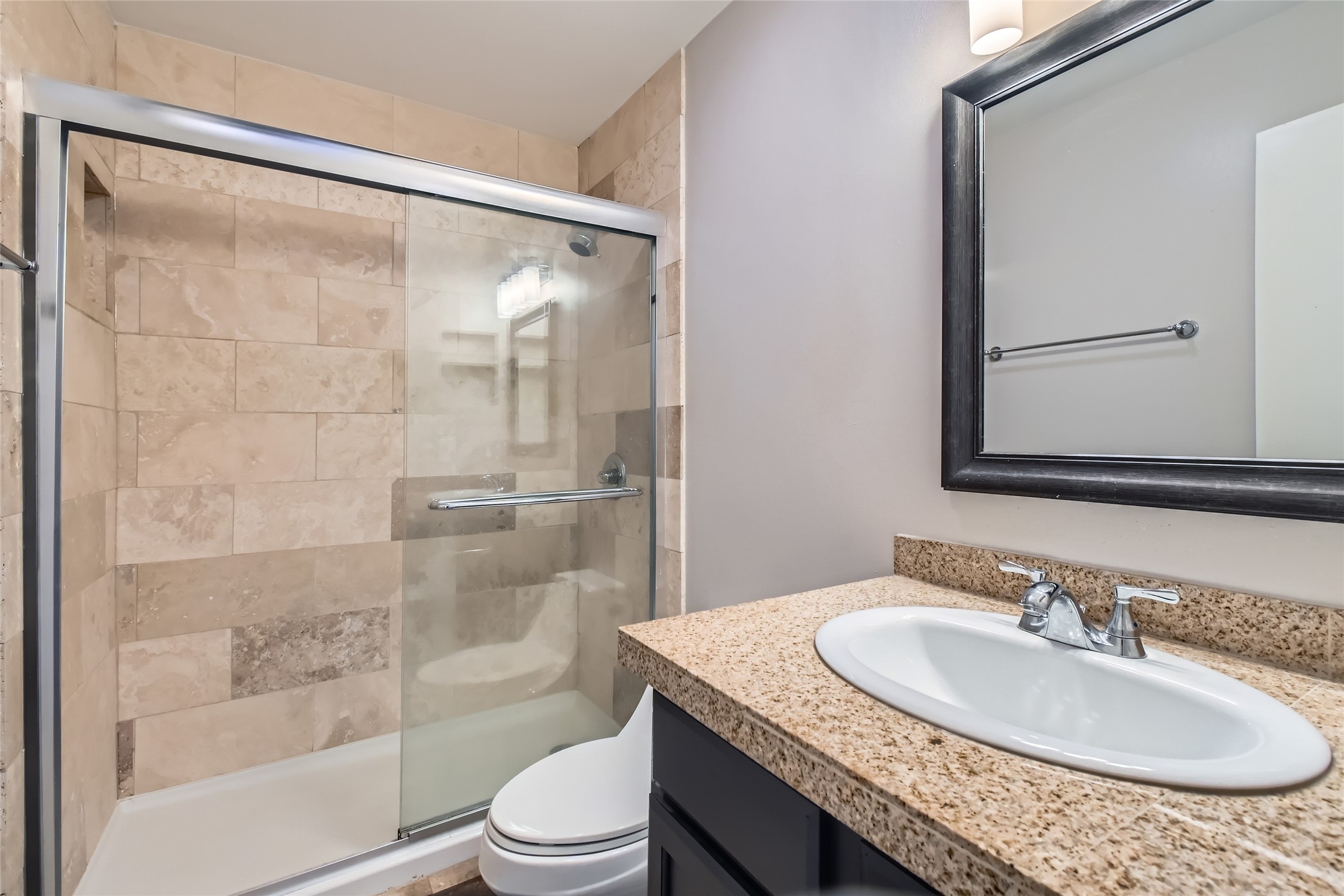 7525 Holly Hill Drive 9