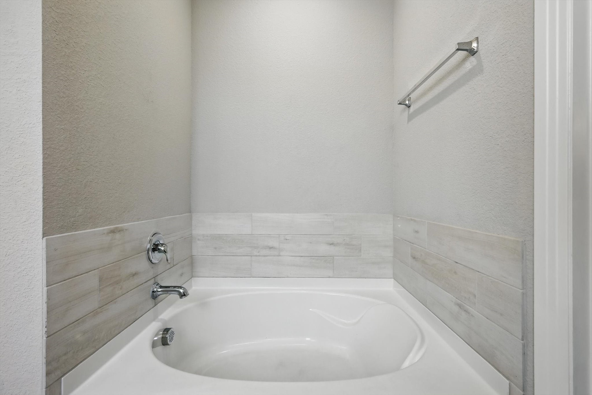 1432 Cherry Blossom Lane