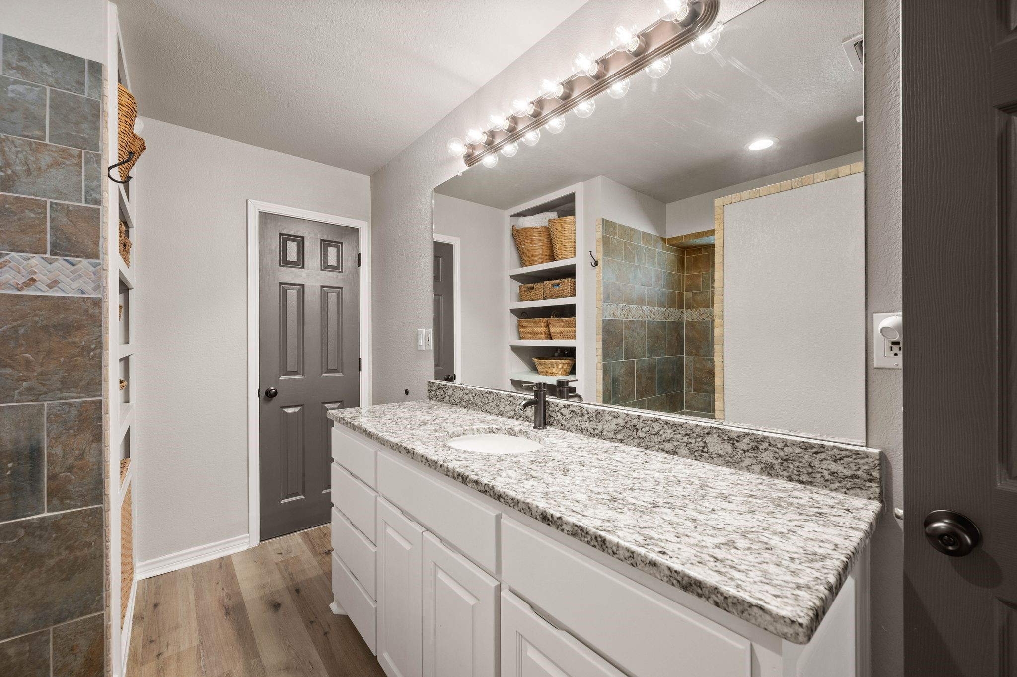 640 County Road 3581