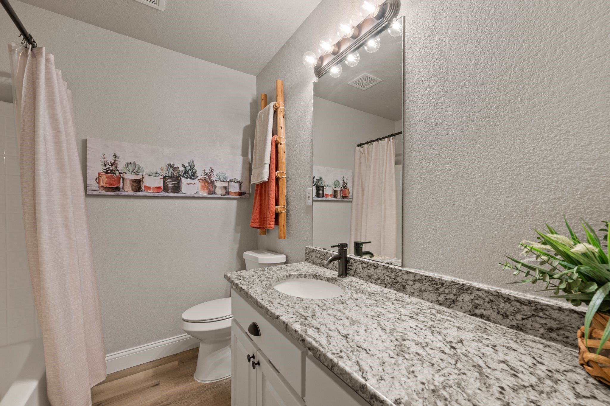 640 County Road 3581