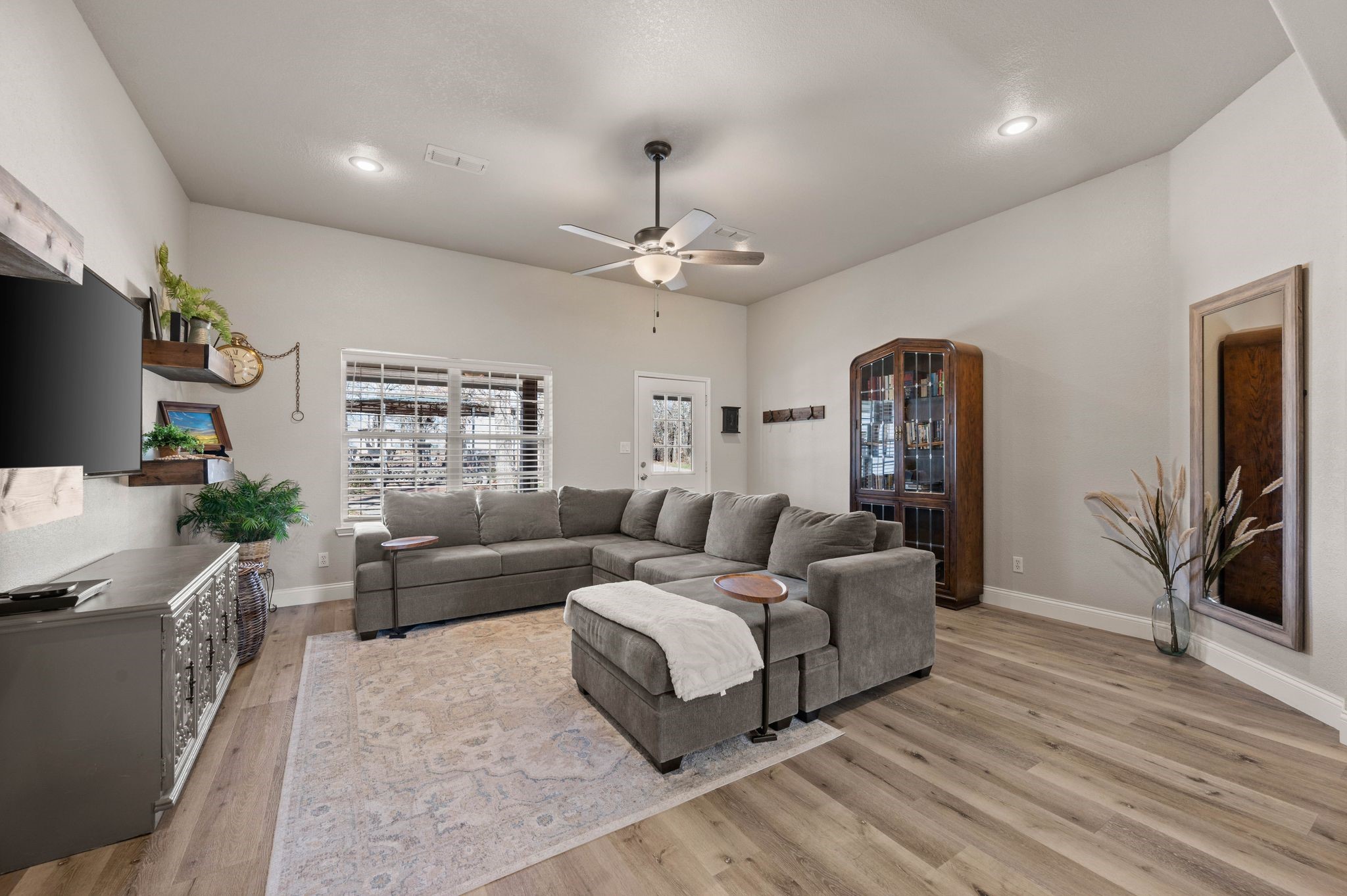 640 County Road 3581