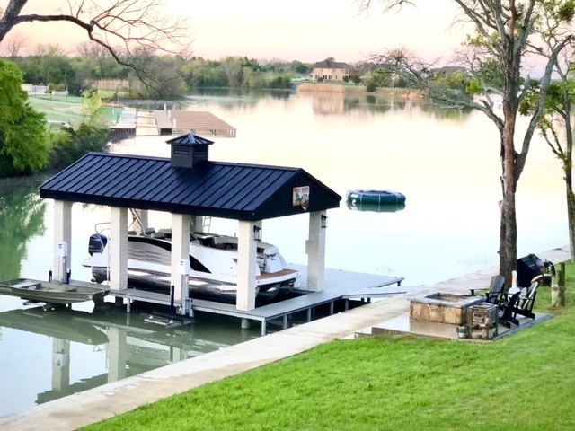 1812 Canal Court