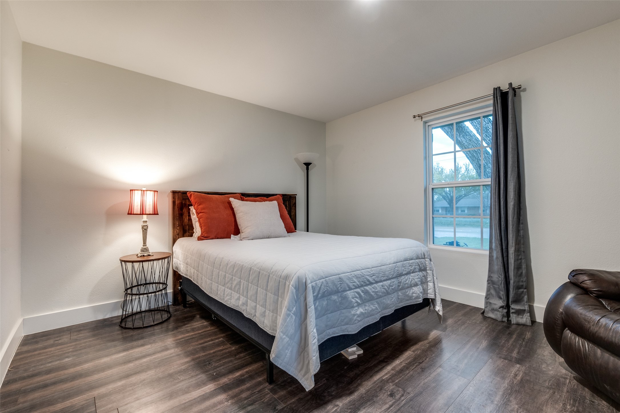 627 W Belt Line Road