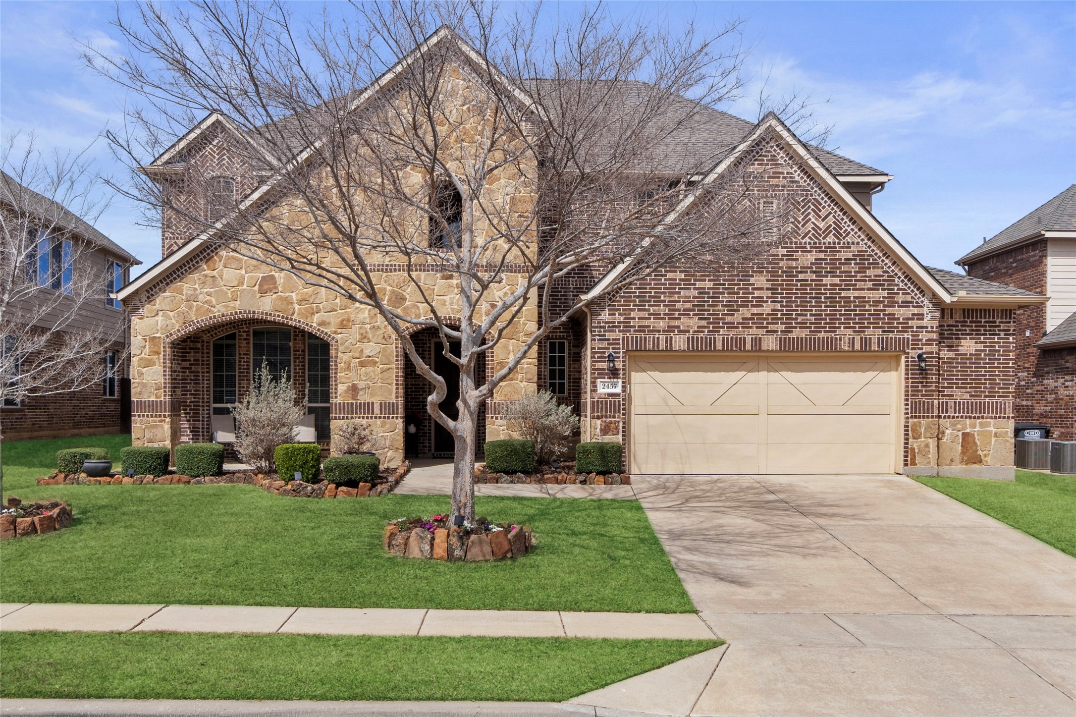 2457 Playa Del Mar Drive