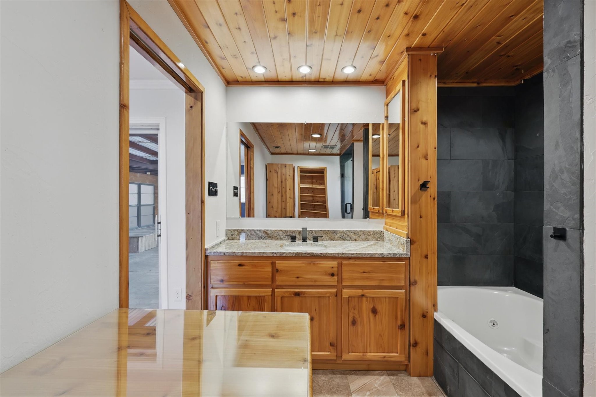 3444 Rockmartin Drive