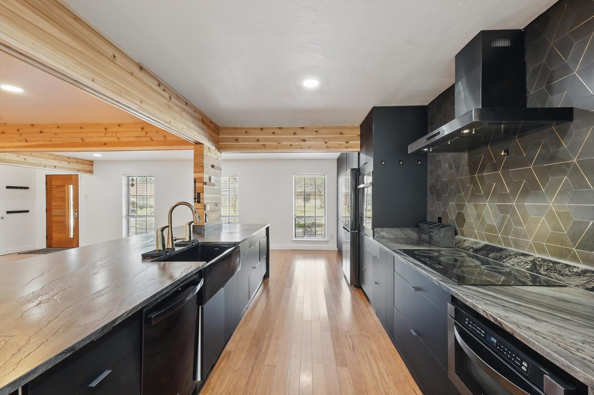 3444 Rockmartin Drive