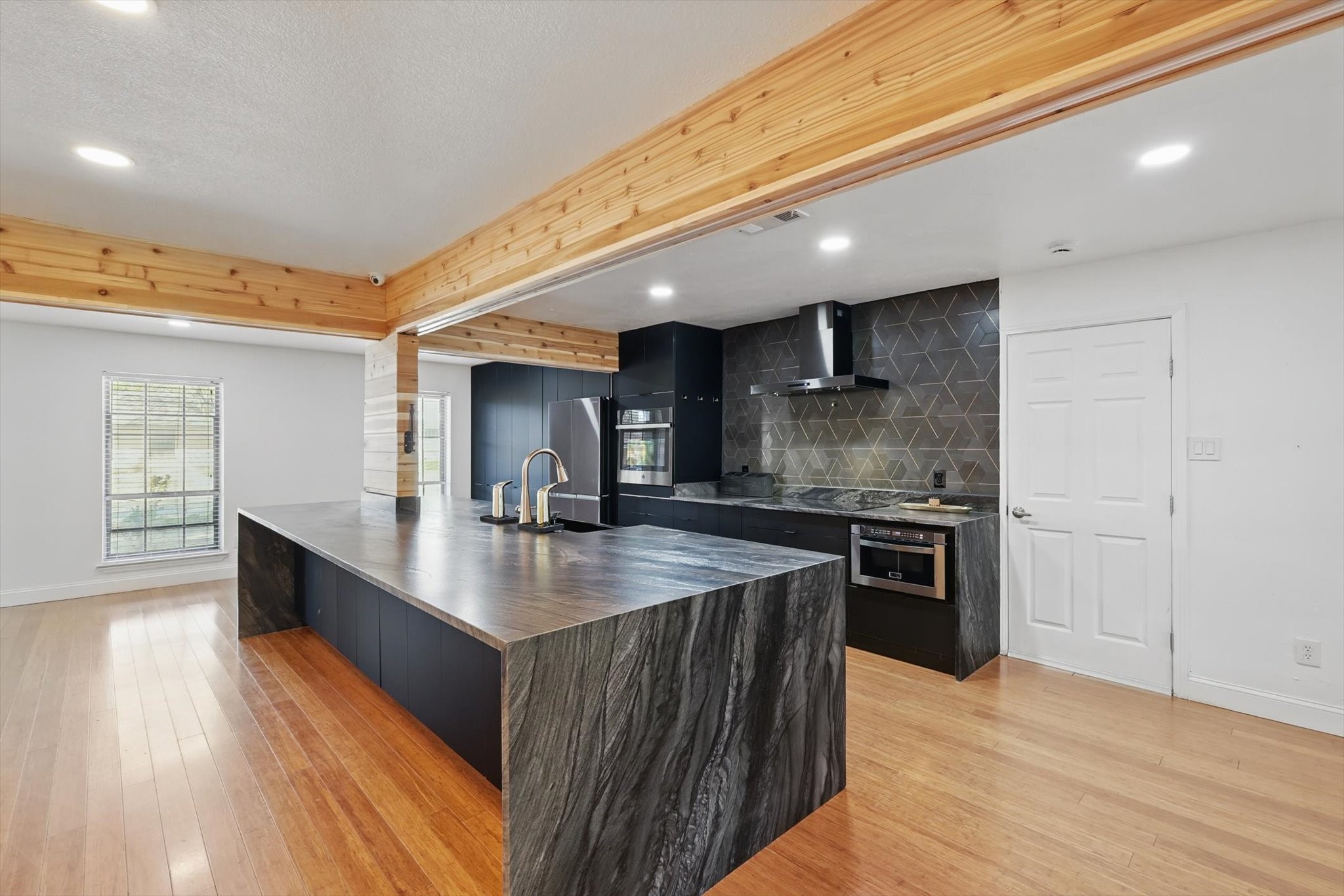 3444 Rockmartin Drive