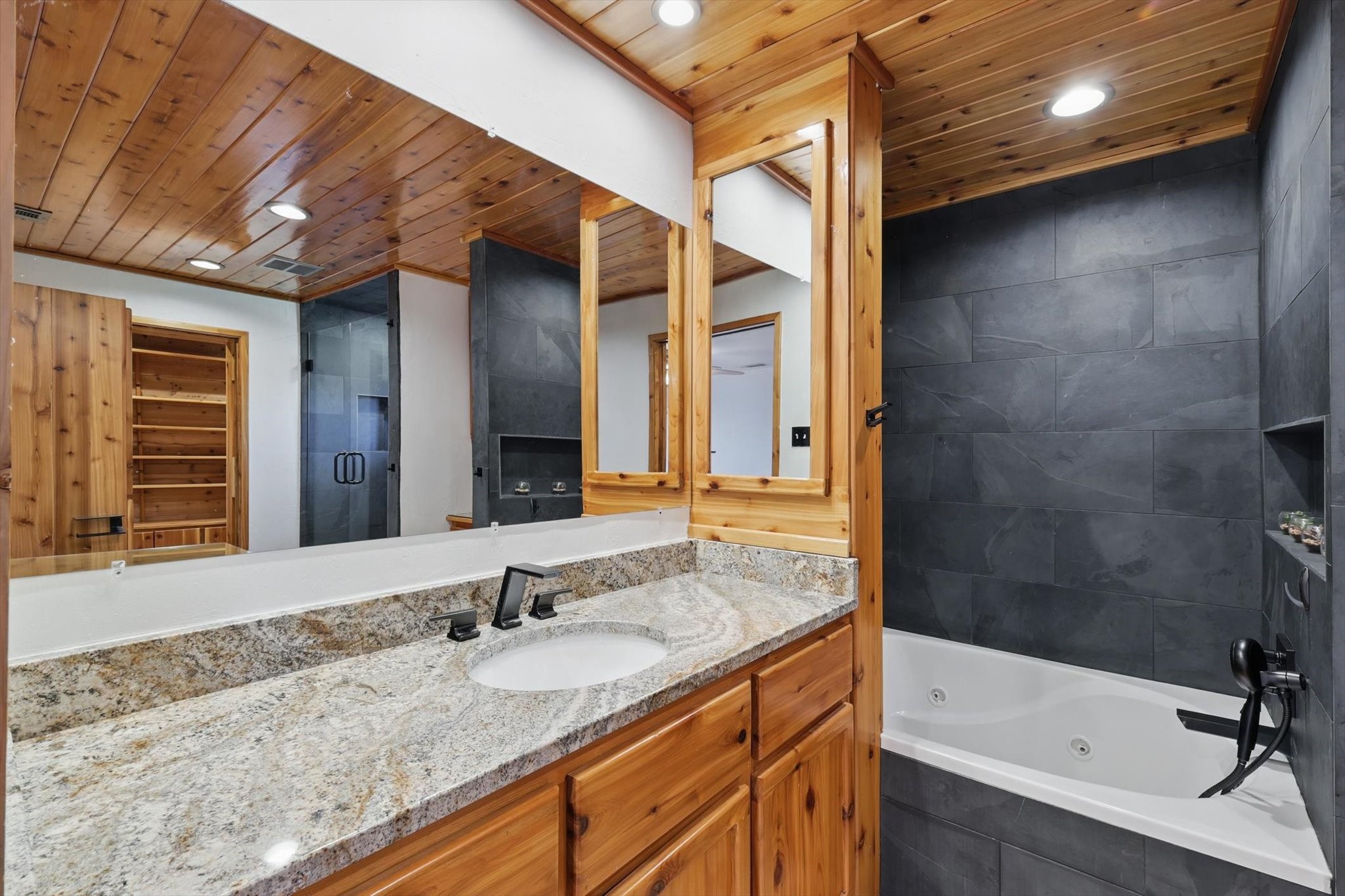 3444 Rockmartin Drive