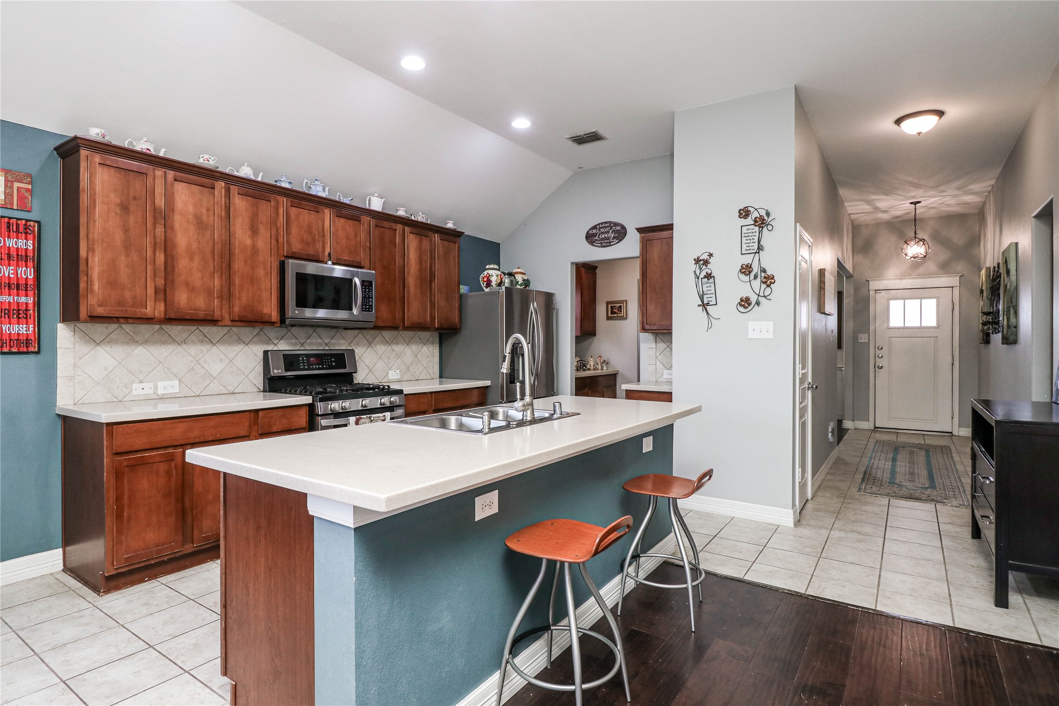 7708 Val Verde Drive