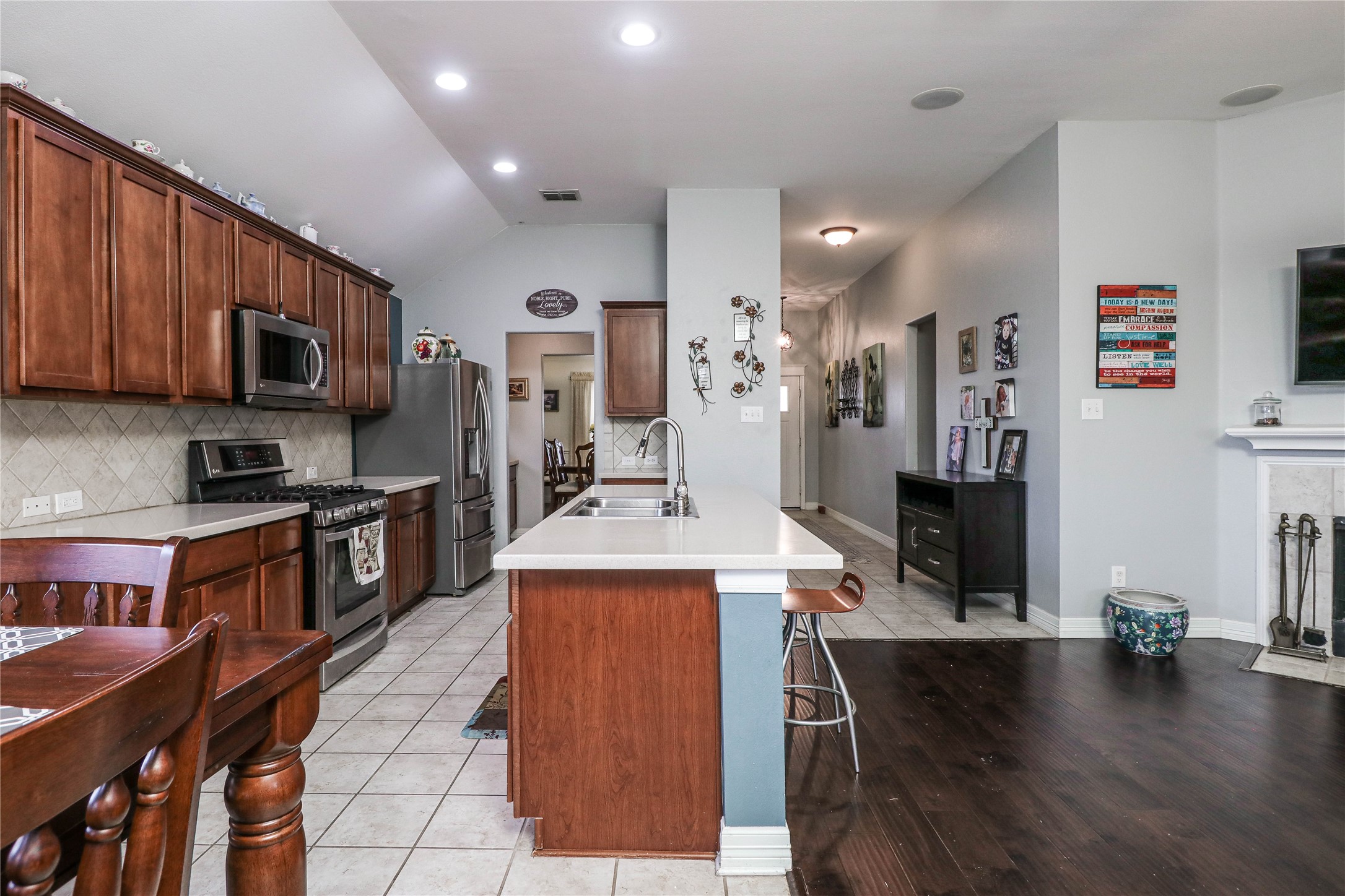 7708 Val Verde Drive