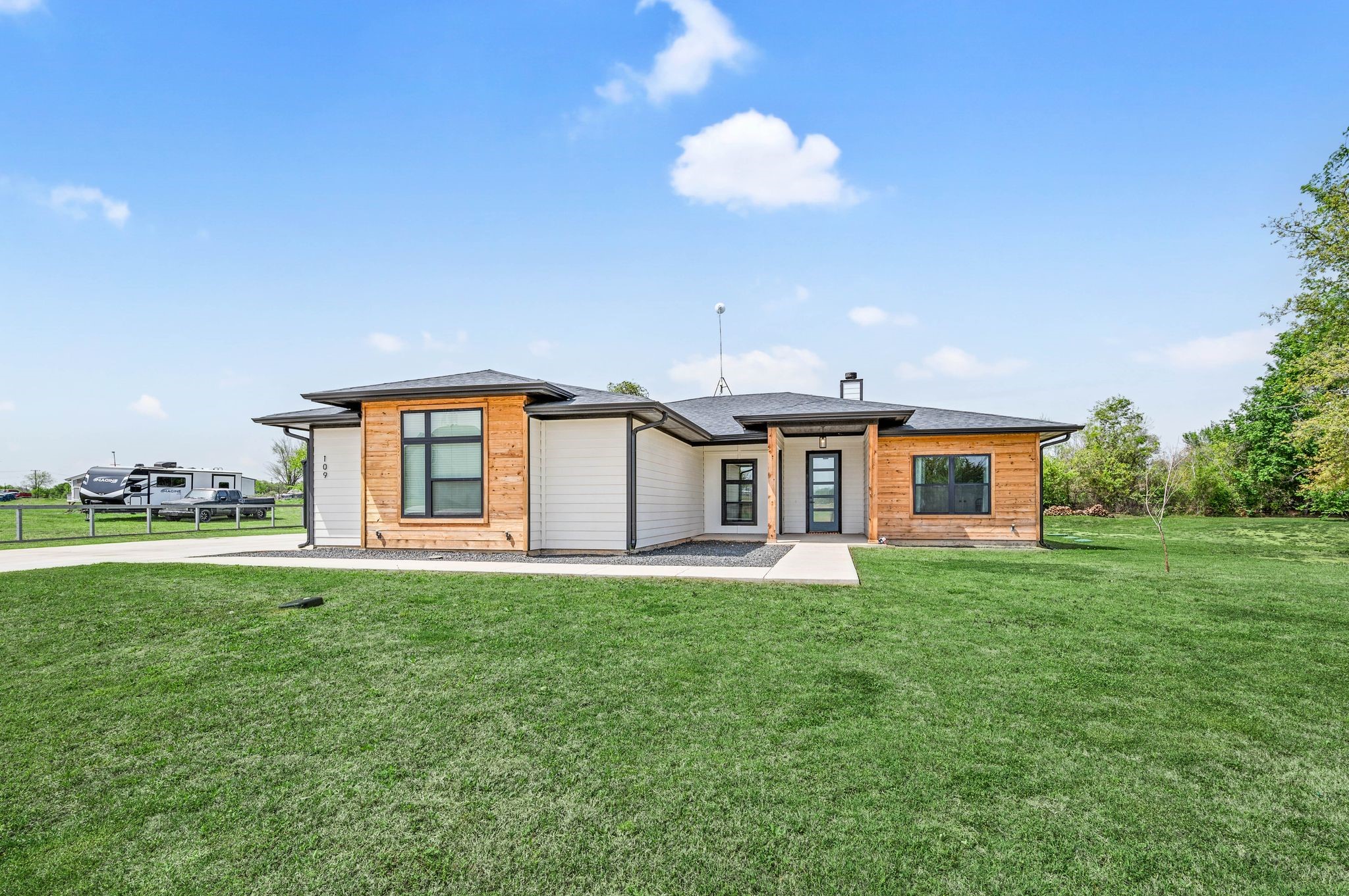 109 Montecarlo Court