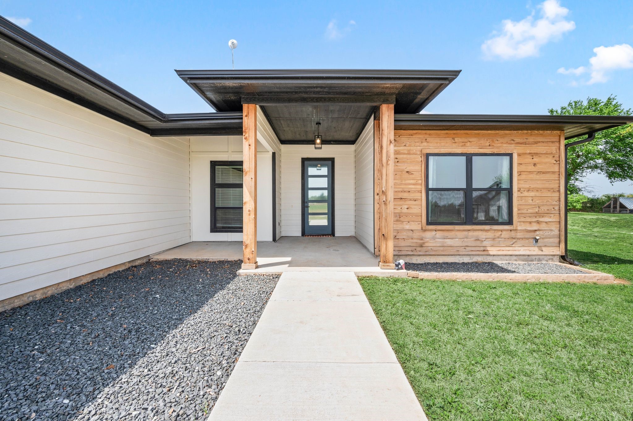 109 Montecarlo Court