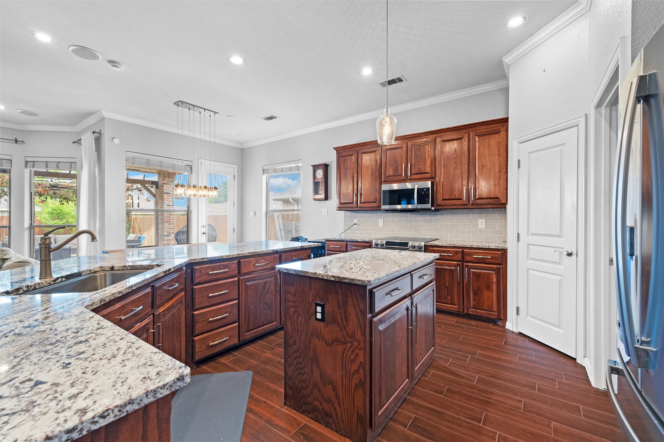 8316 Estandarte Court