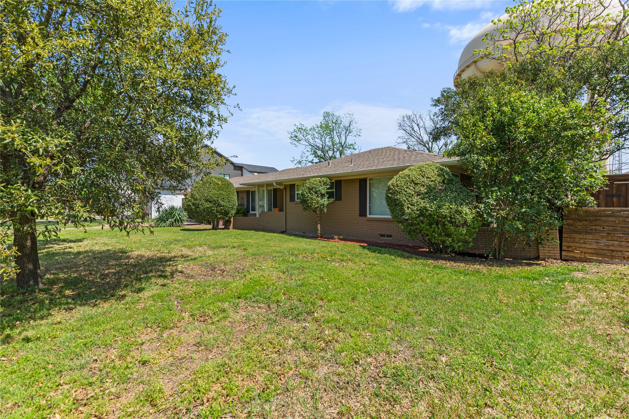 11724 Jamestown Road