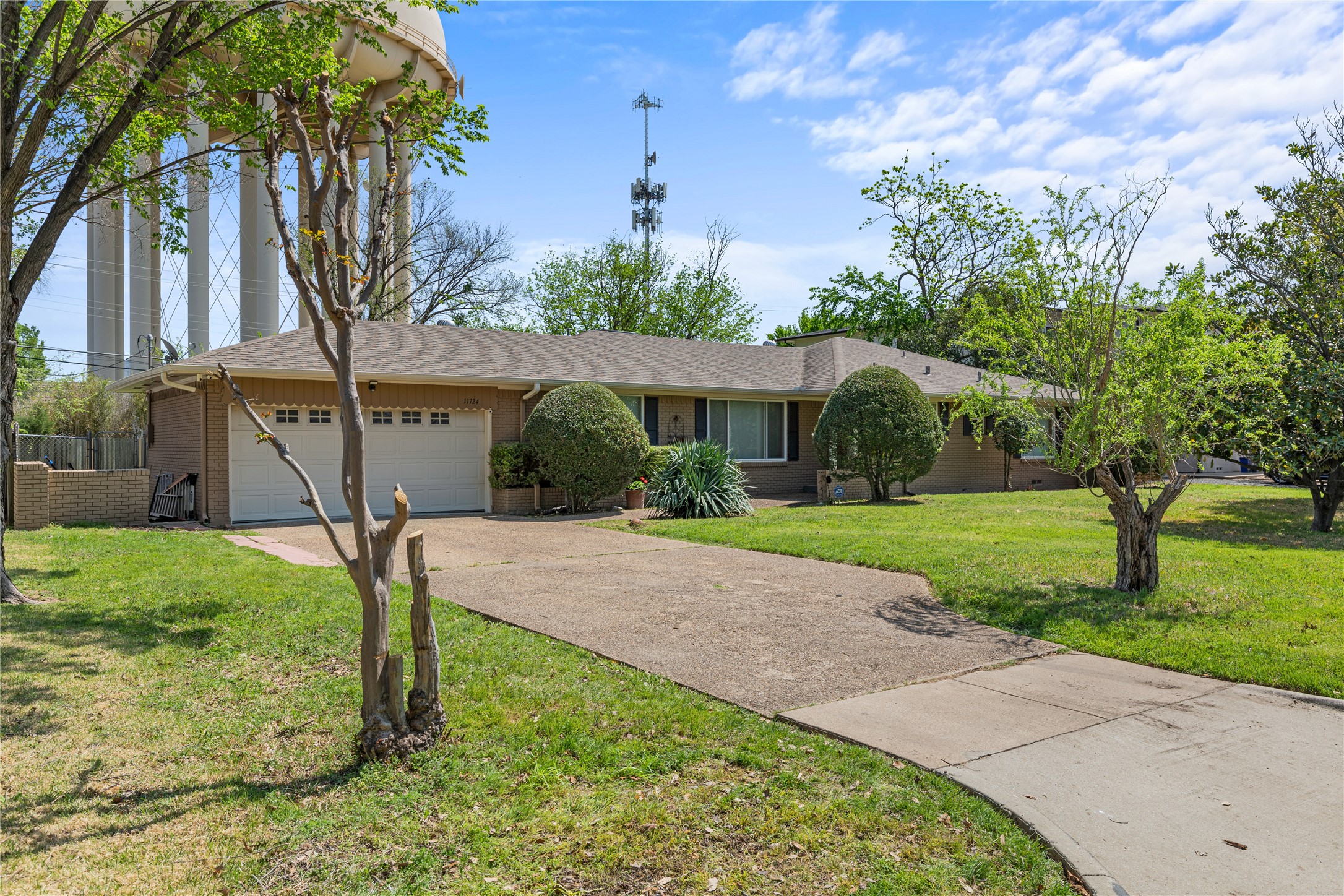 11724 Jamestown Road