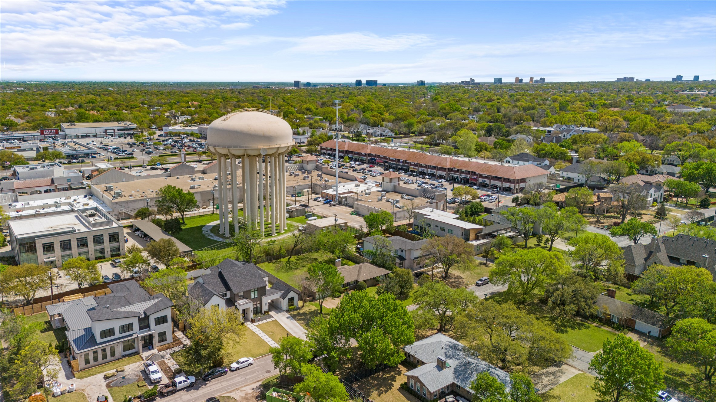 11724 Jamestown Road