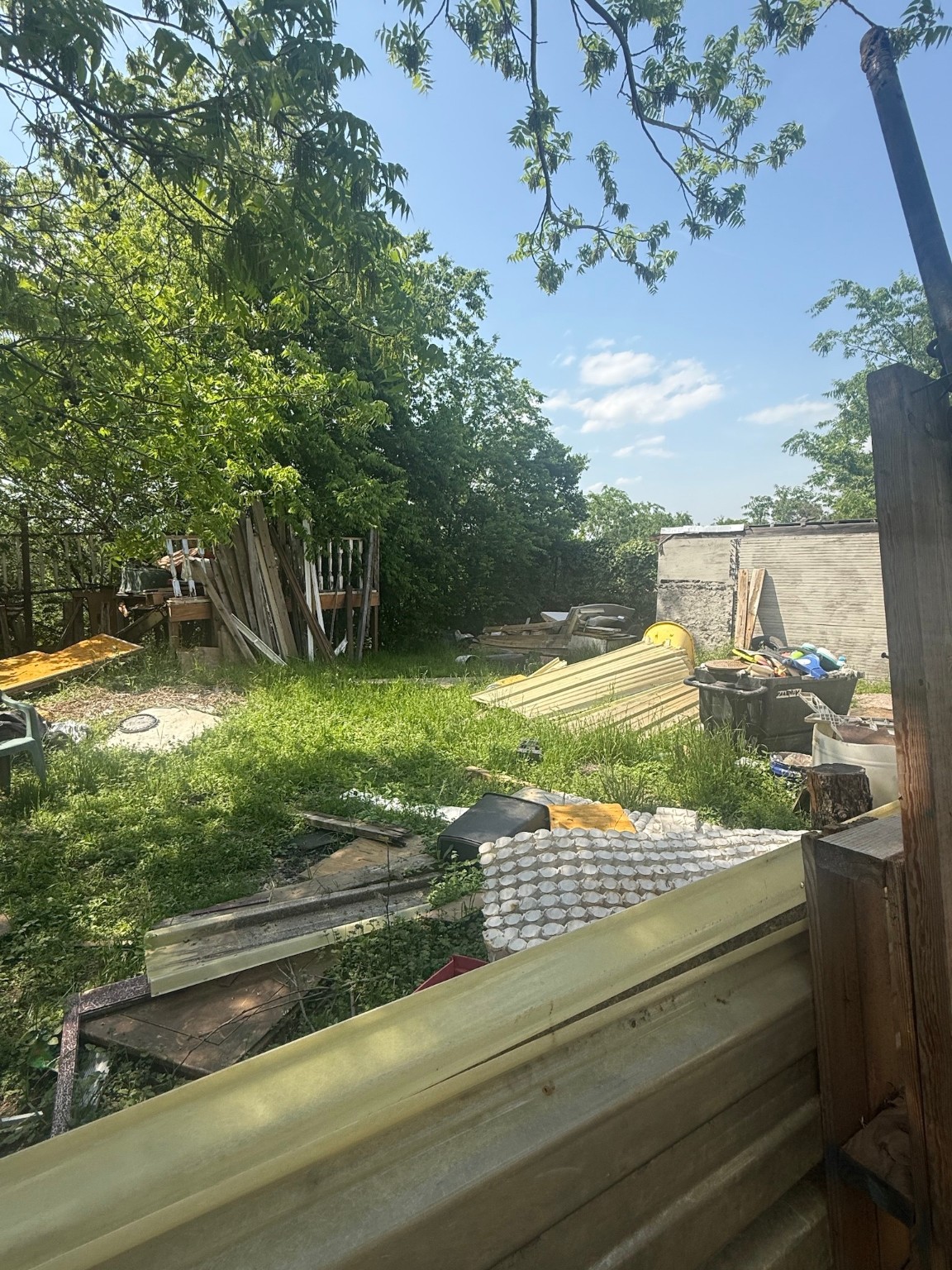 2007 N Montclair Avenue