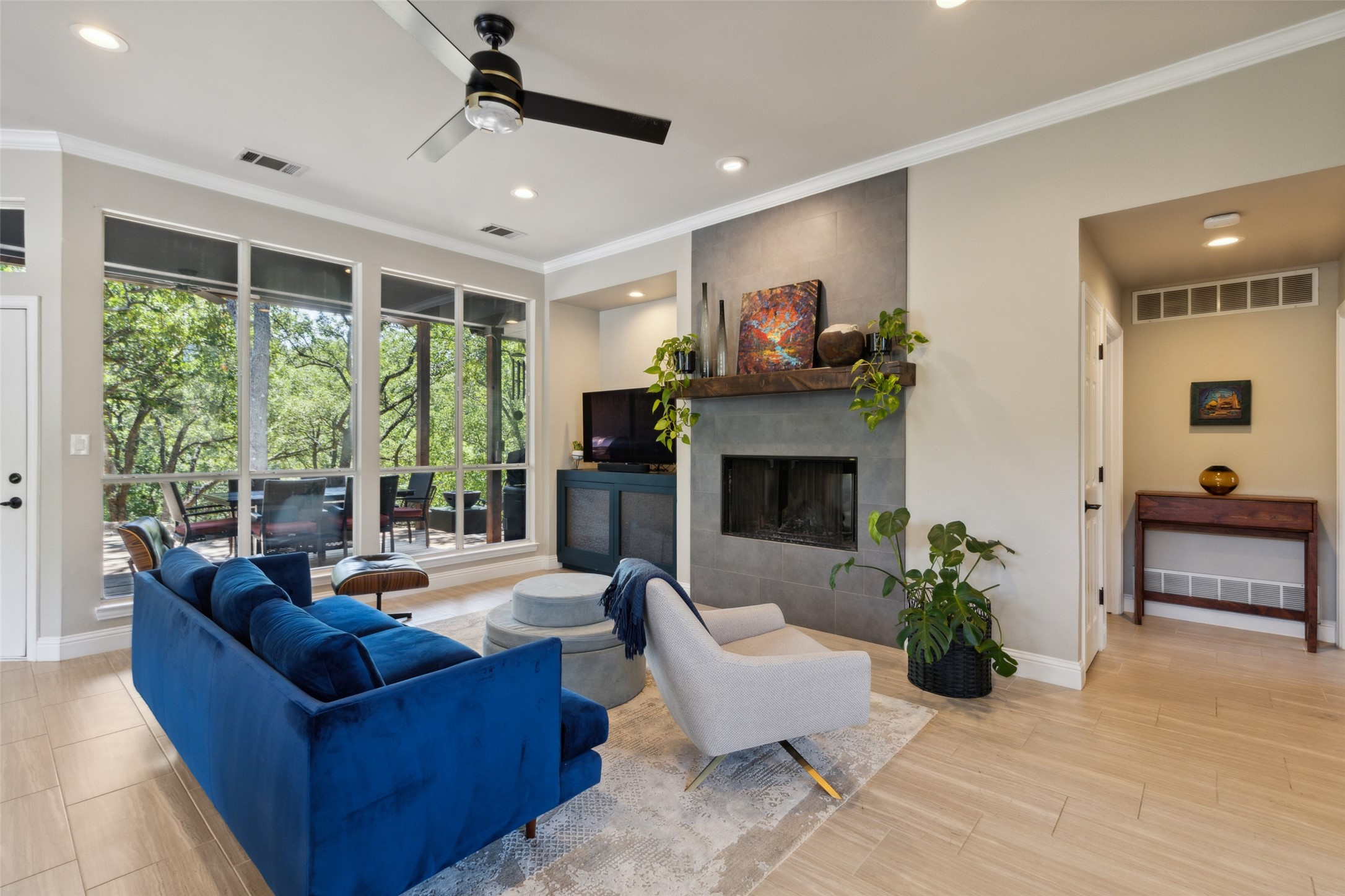 200 Rosewood Drive