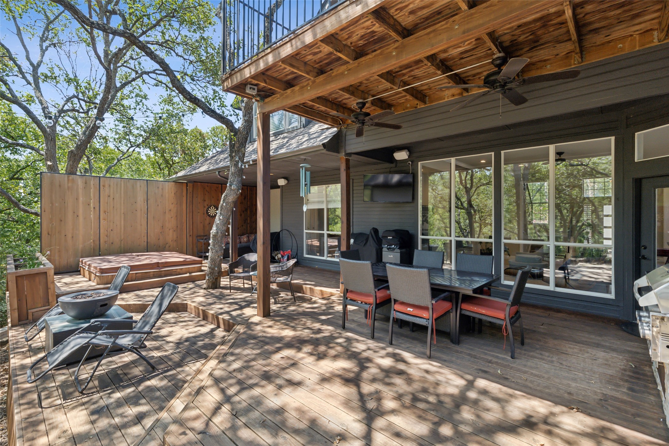 200 Rosewood Drive