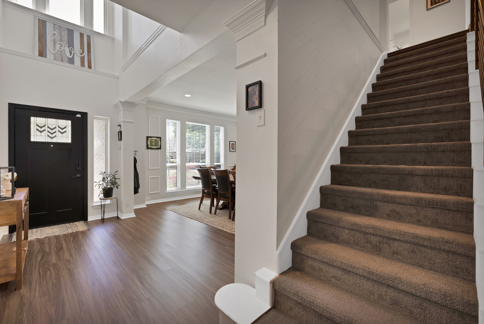 2913 Persimmon Place