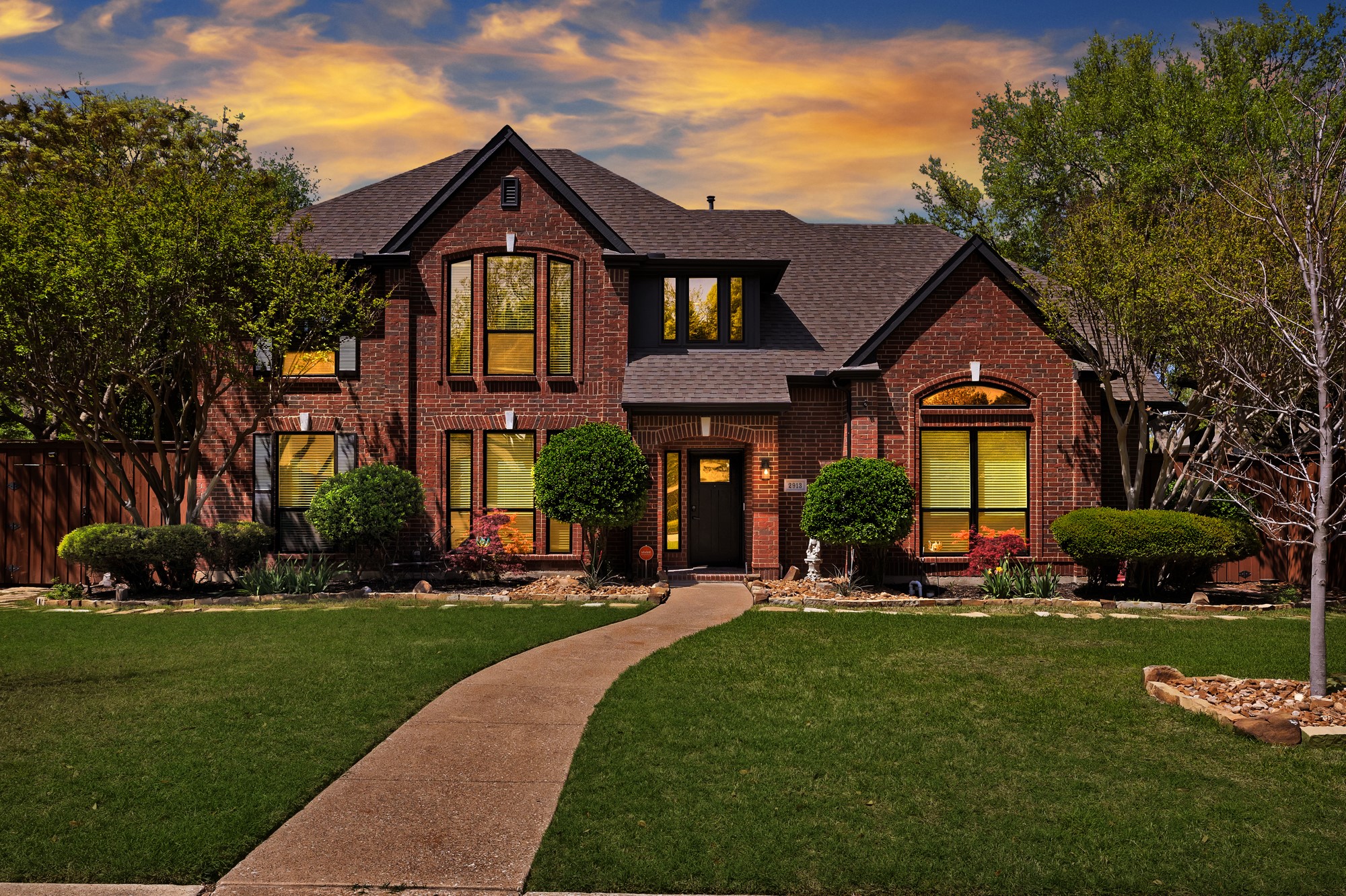 2913 Persimmon Place