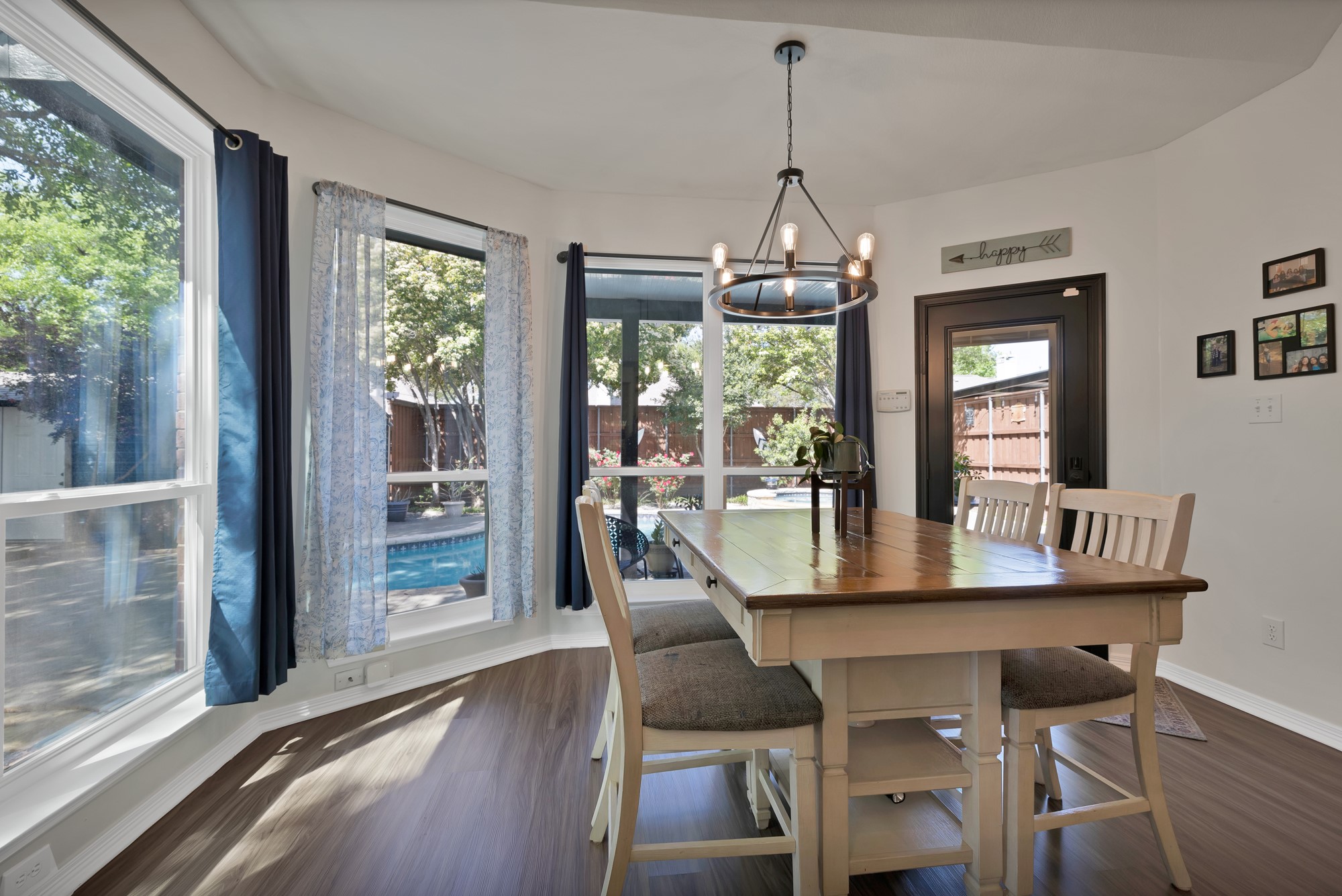 2913 Persimmon Place