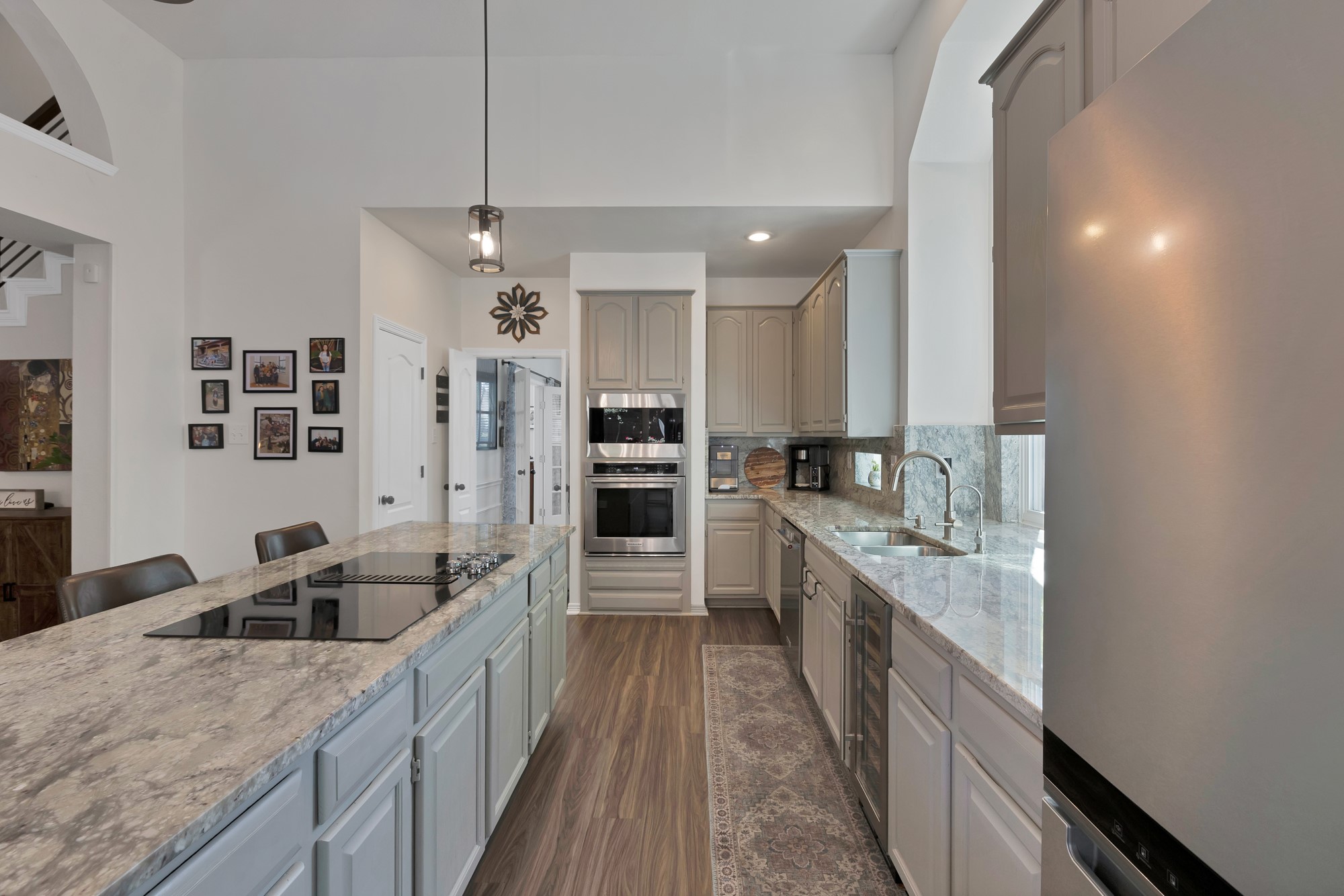 2913 Persimmon Place