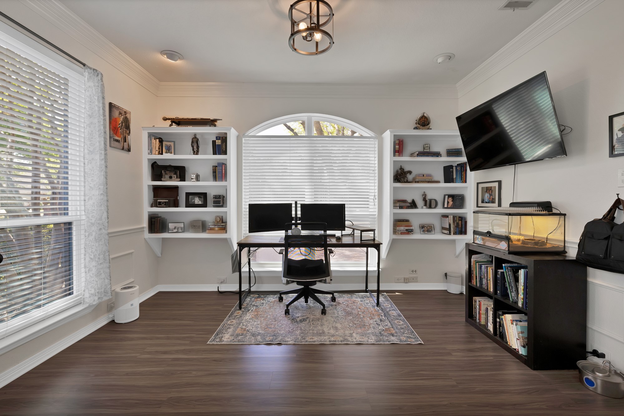 2913 Persimmon Place