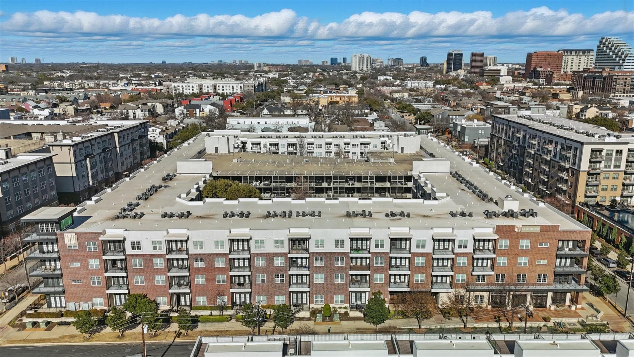 4110 Fairmount Street 1015