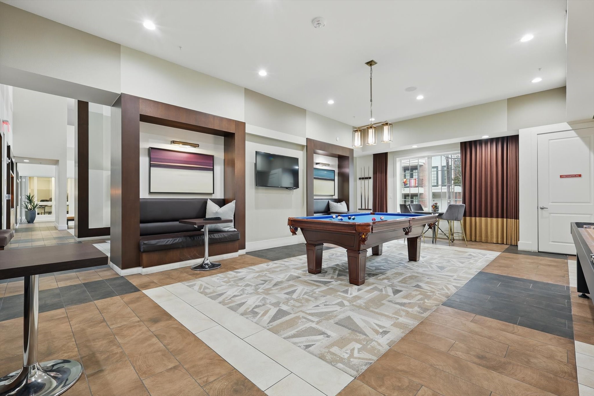 4110 Fairmount Street 1015