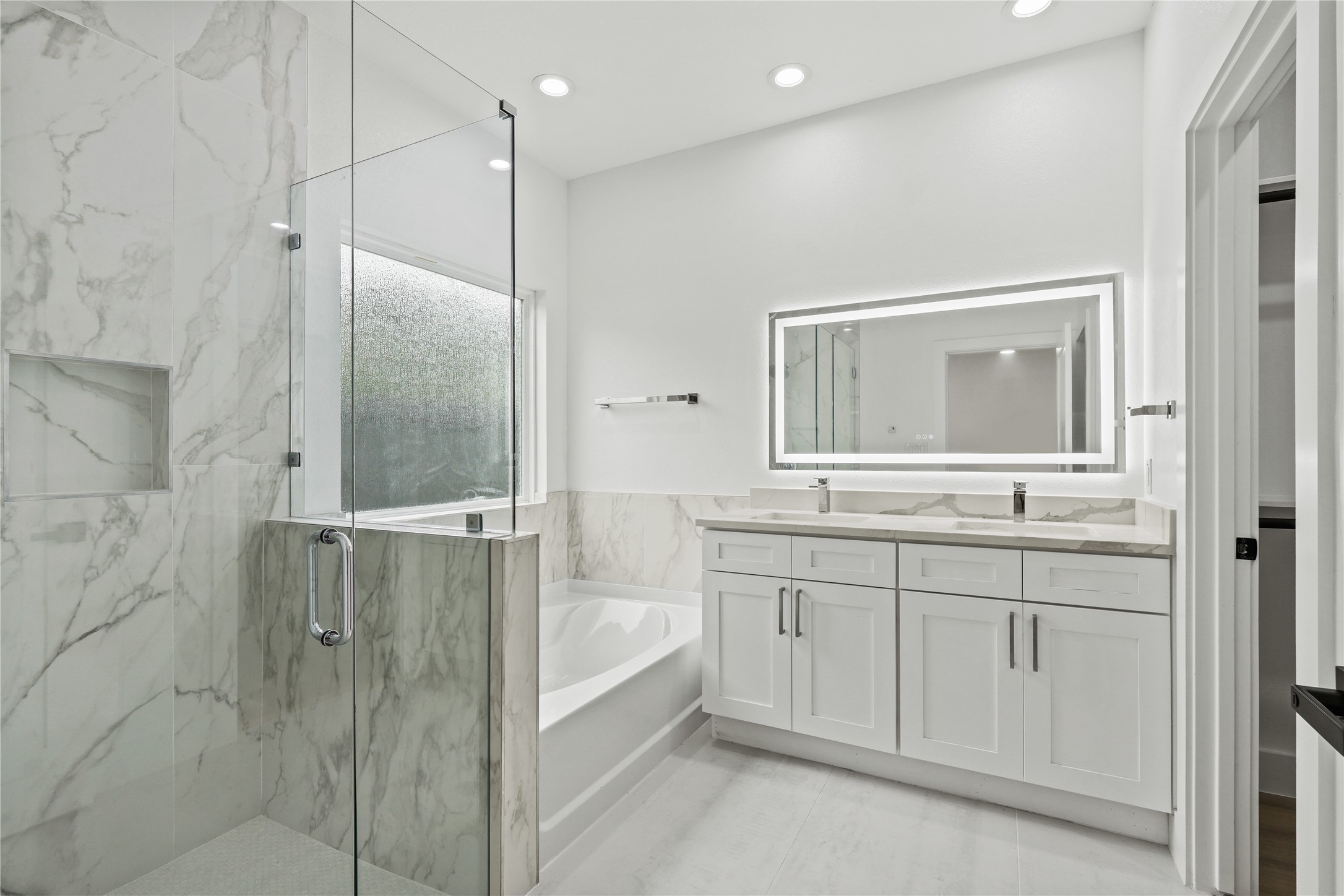 7819 Brownsville Avenue