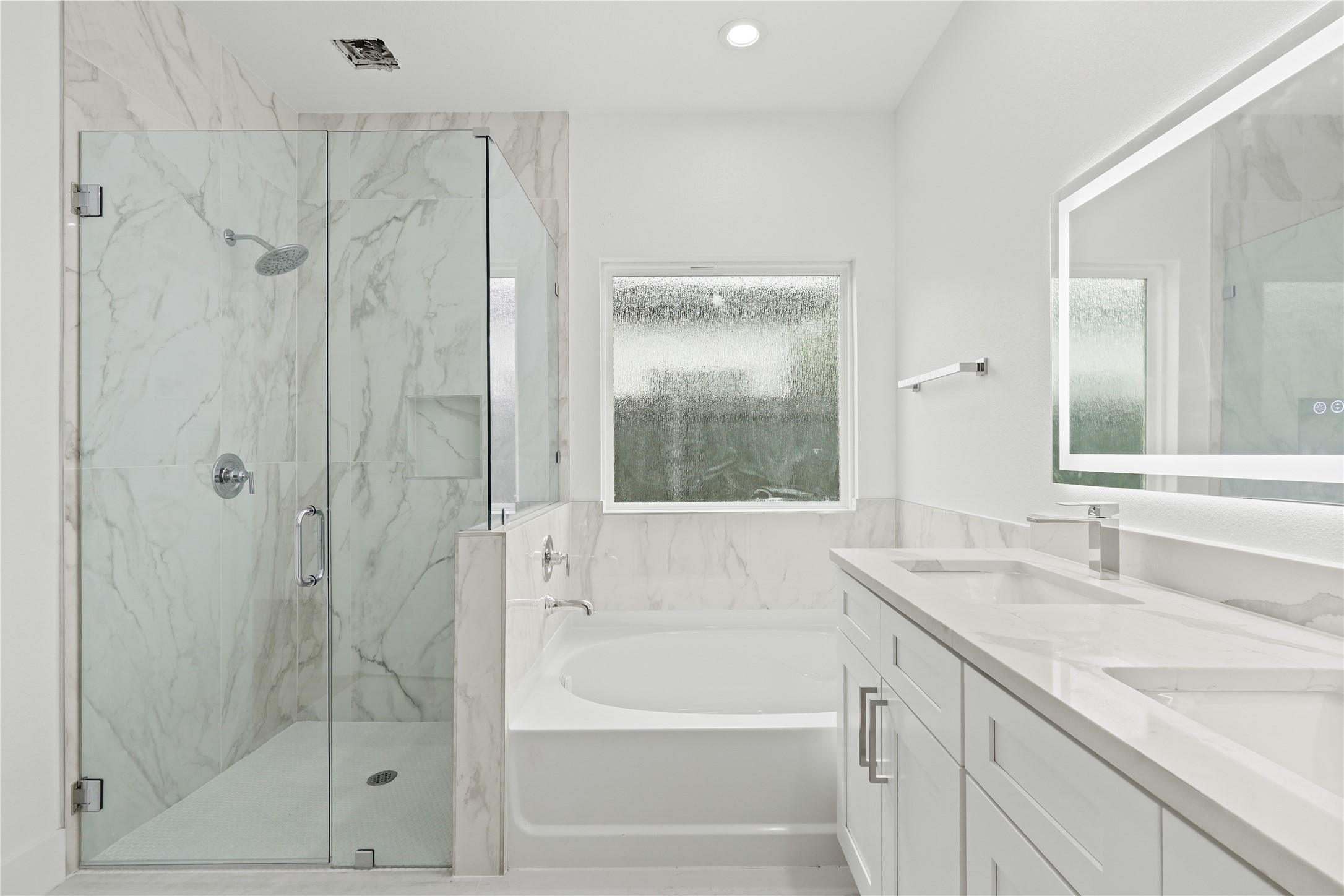 7819 Brownsville Avenue