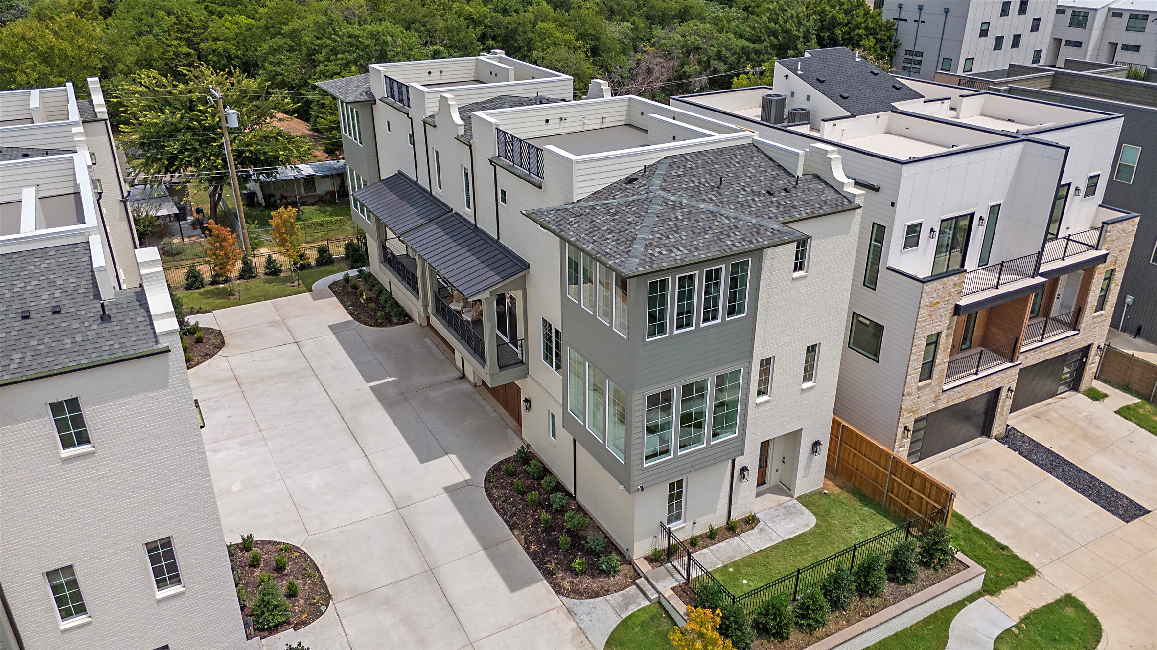 1023 Mobile Street