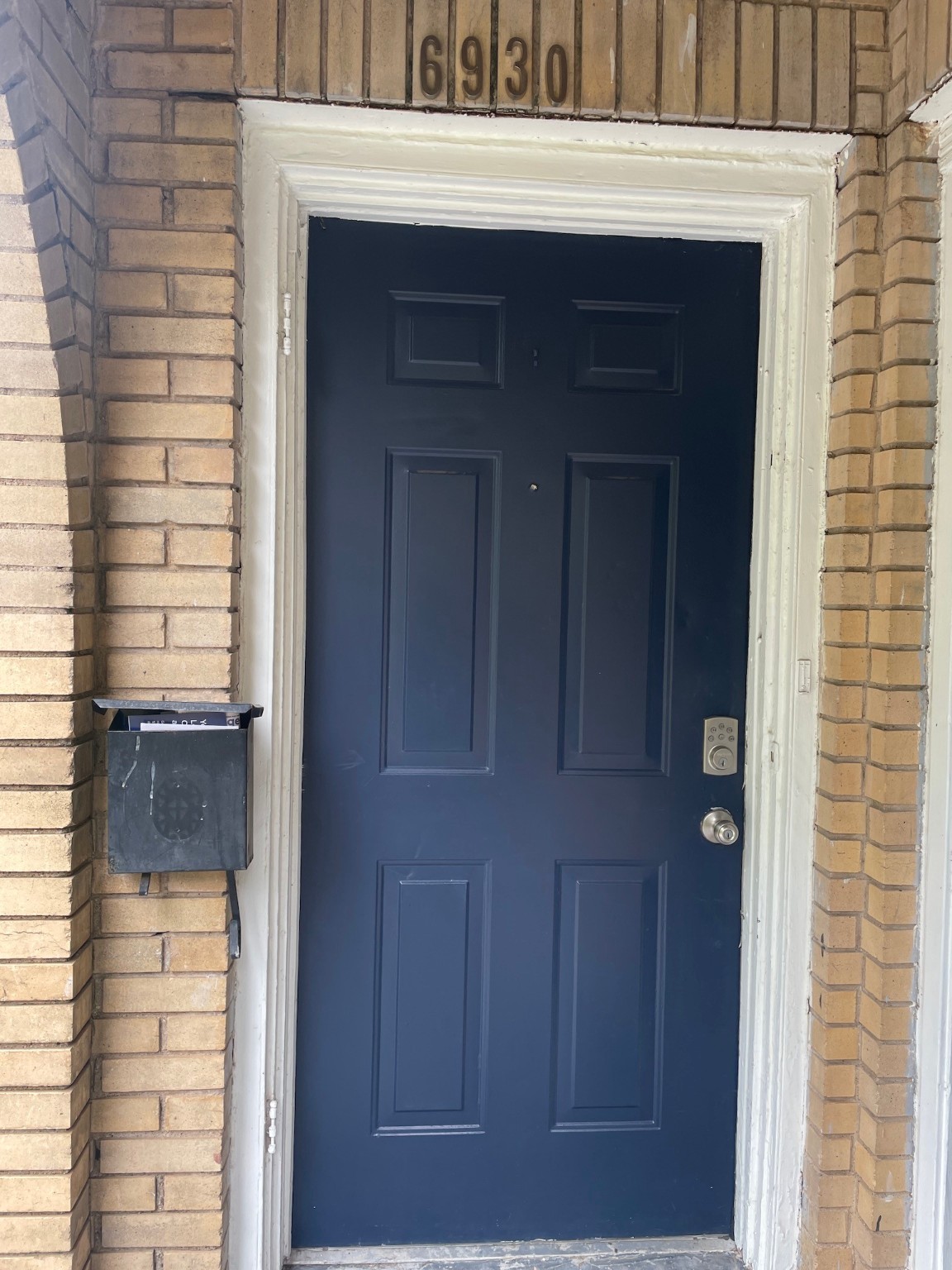 6930 Santa Monica Drive