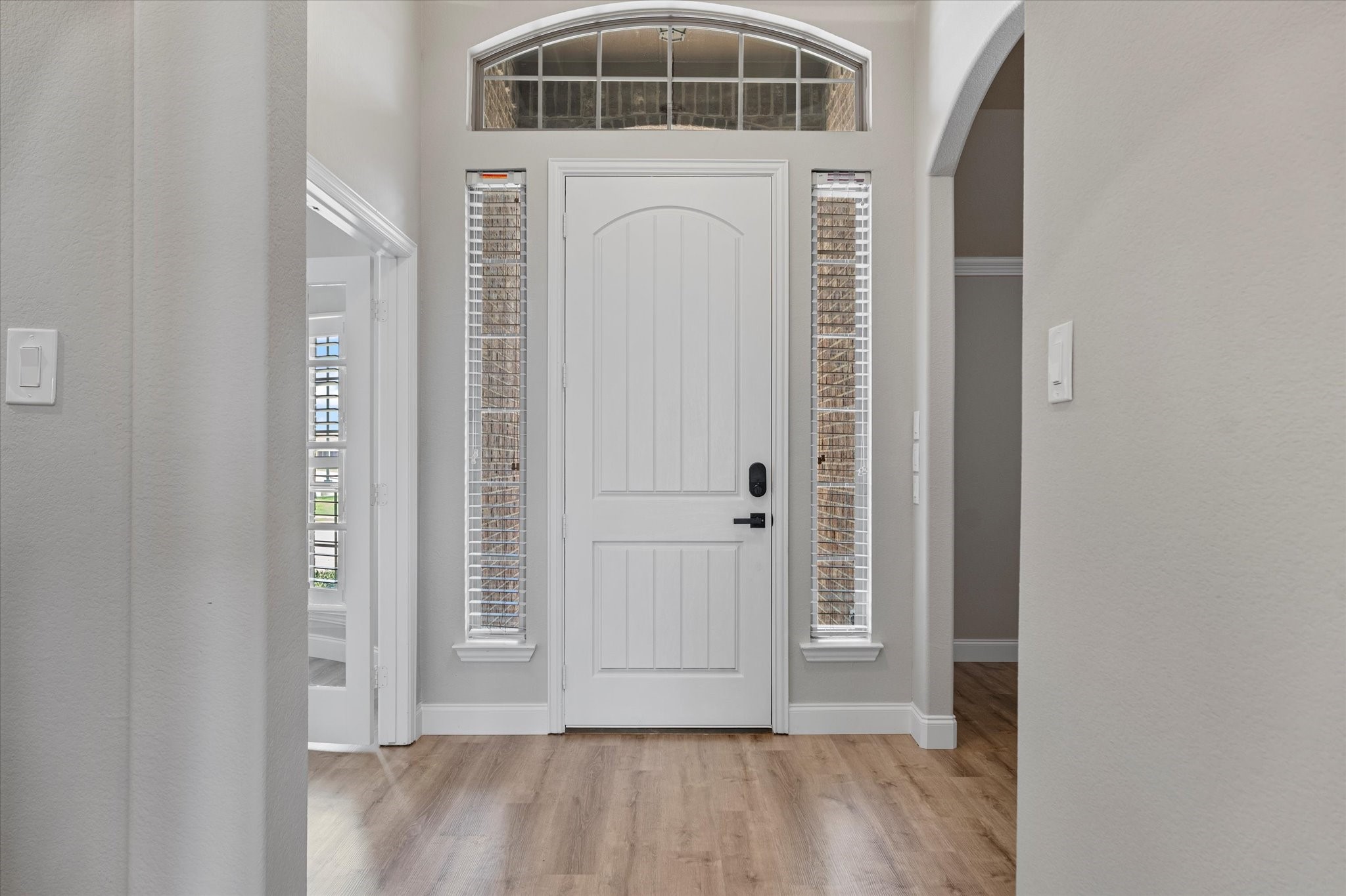 3127 Fontanna Boulevard