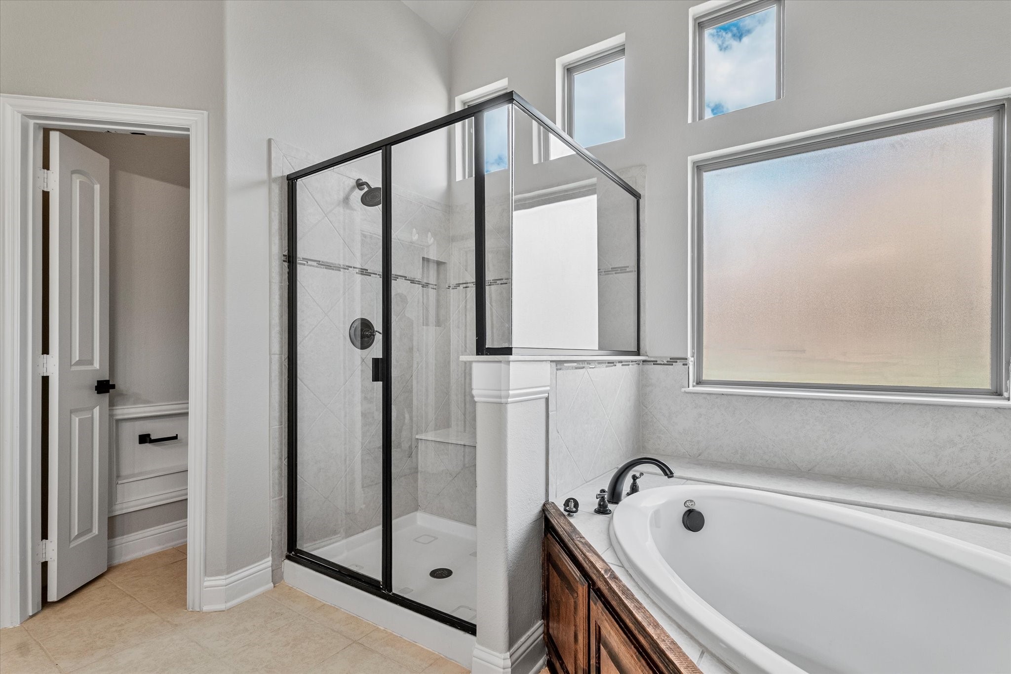 3127 Fontanna Boulevard