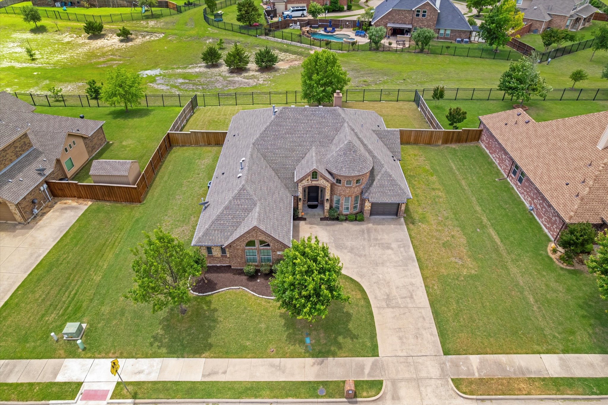 3127 Fontanna Boulevard