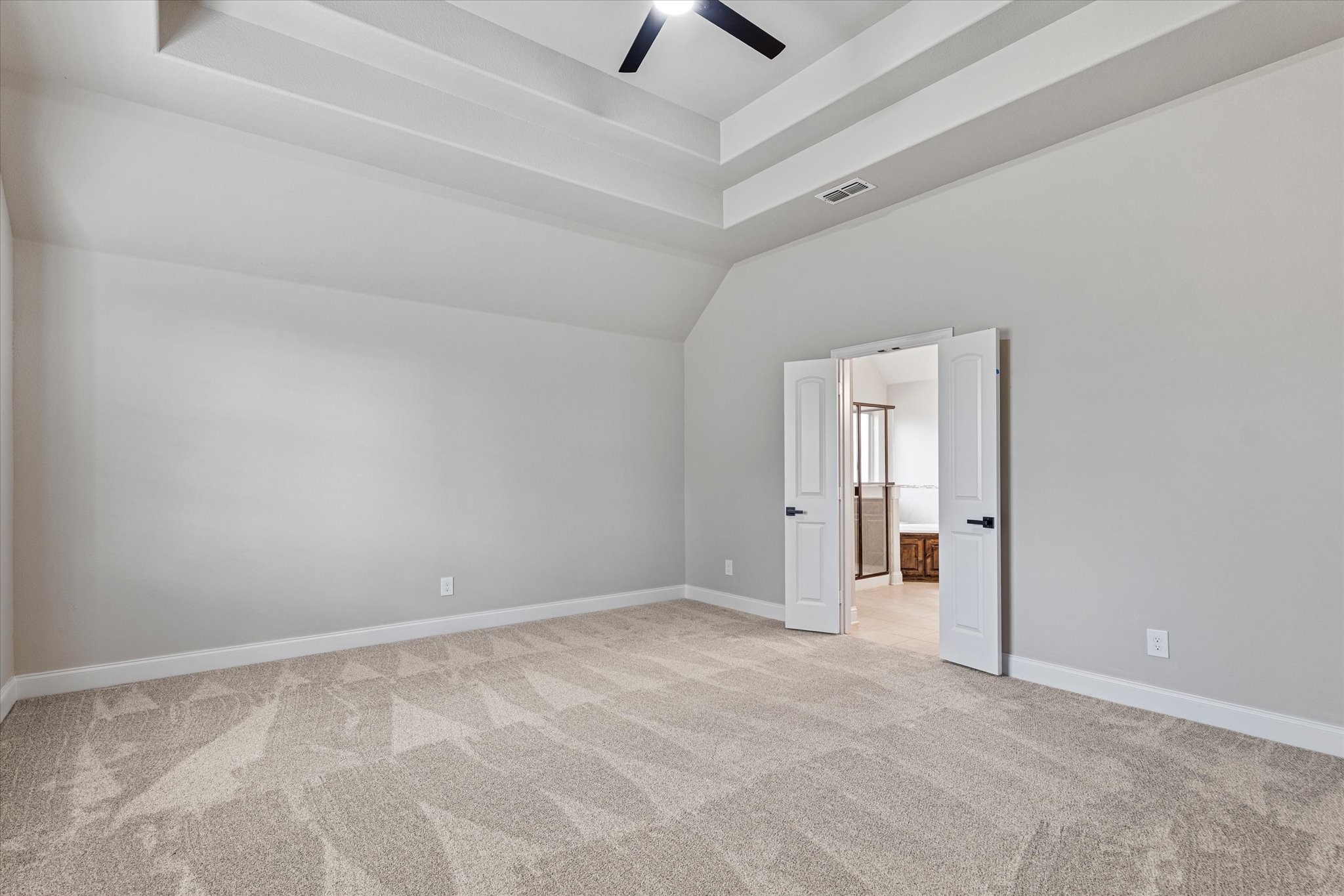 3127 Fontanna Boulevard