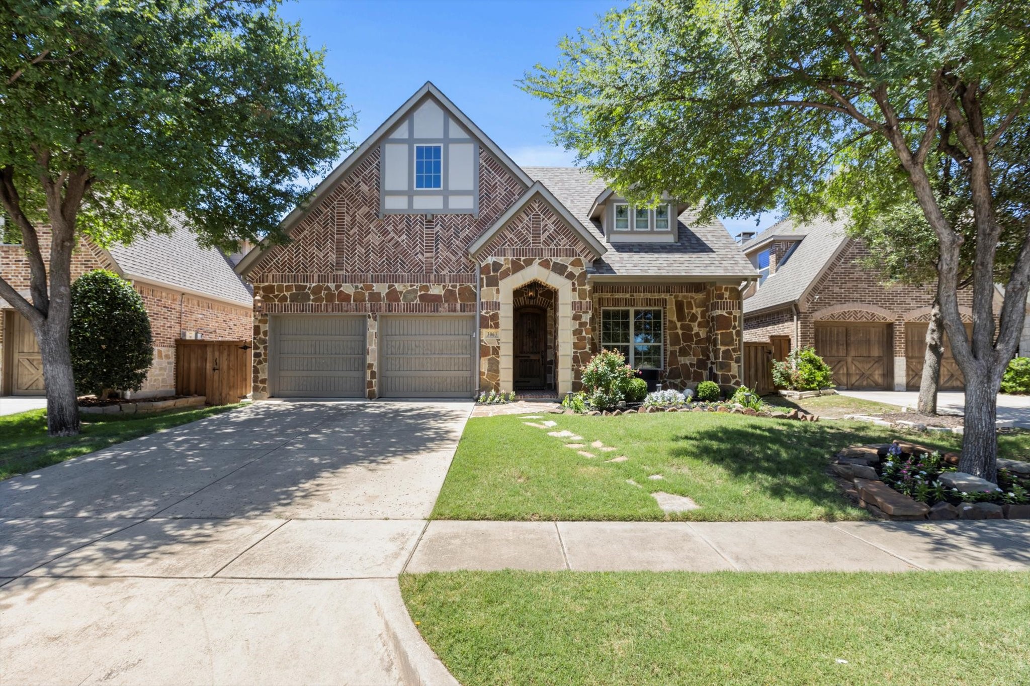 3063 Mitchell Way