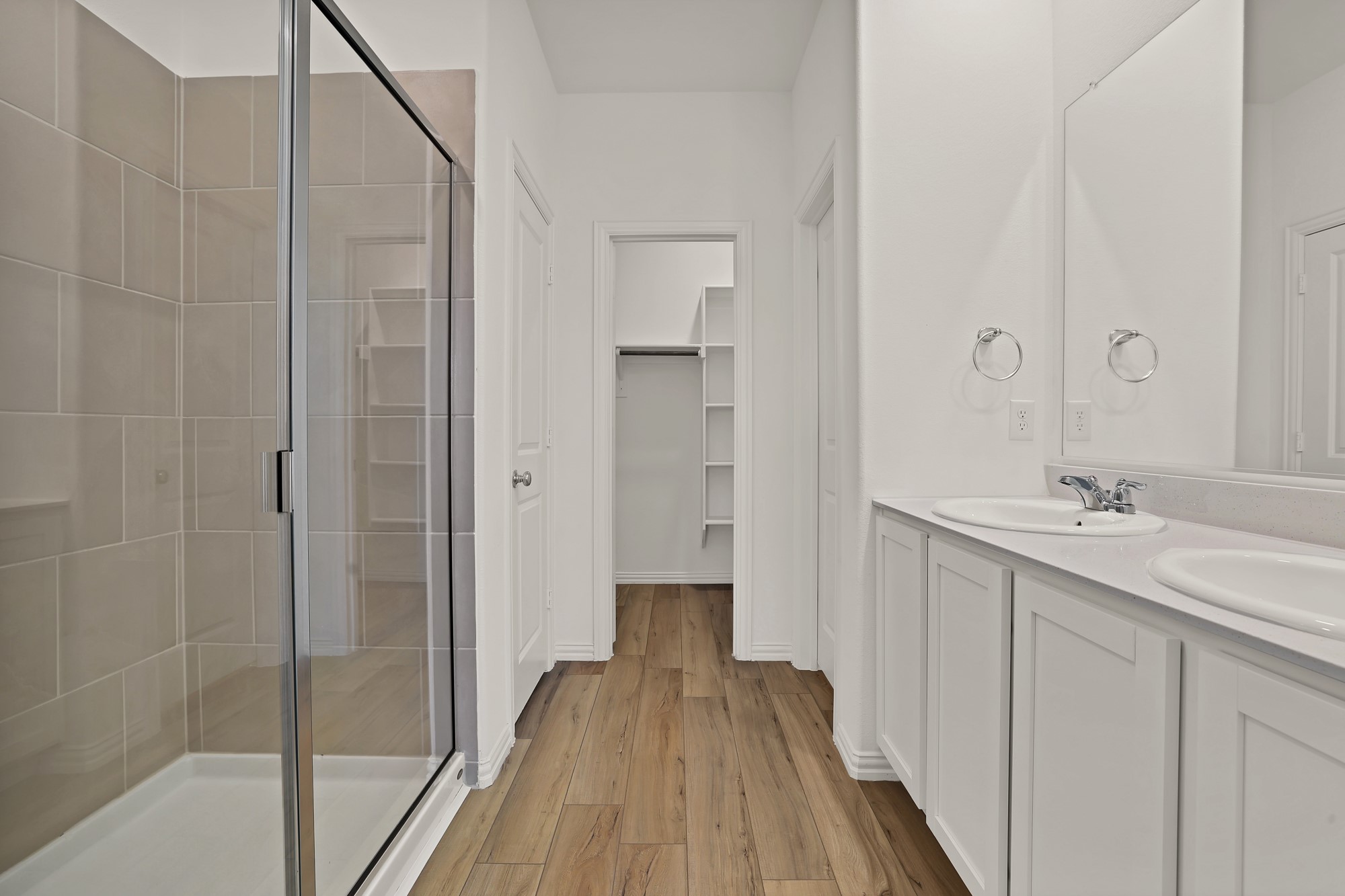 3204 Renaissance Drive