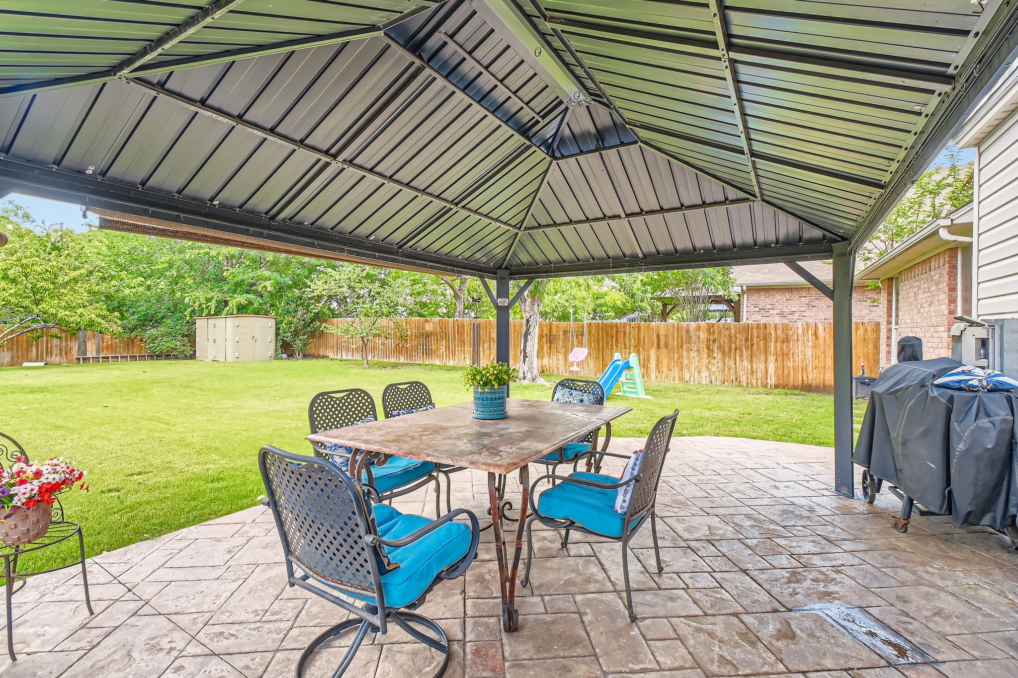 8633 Shadow Trace Drive