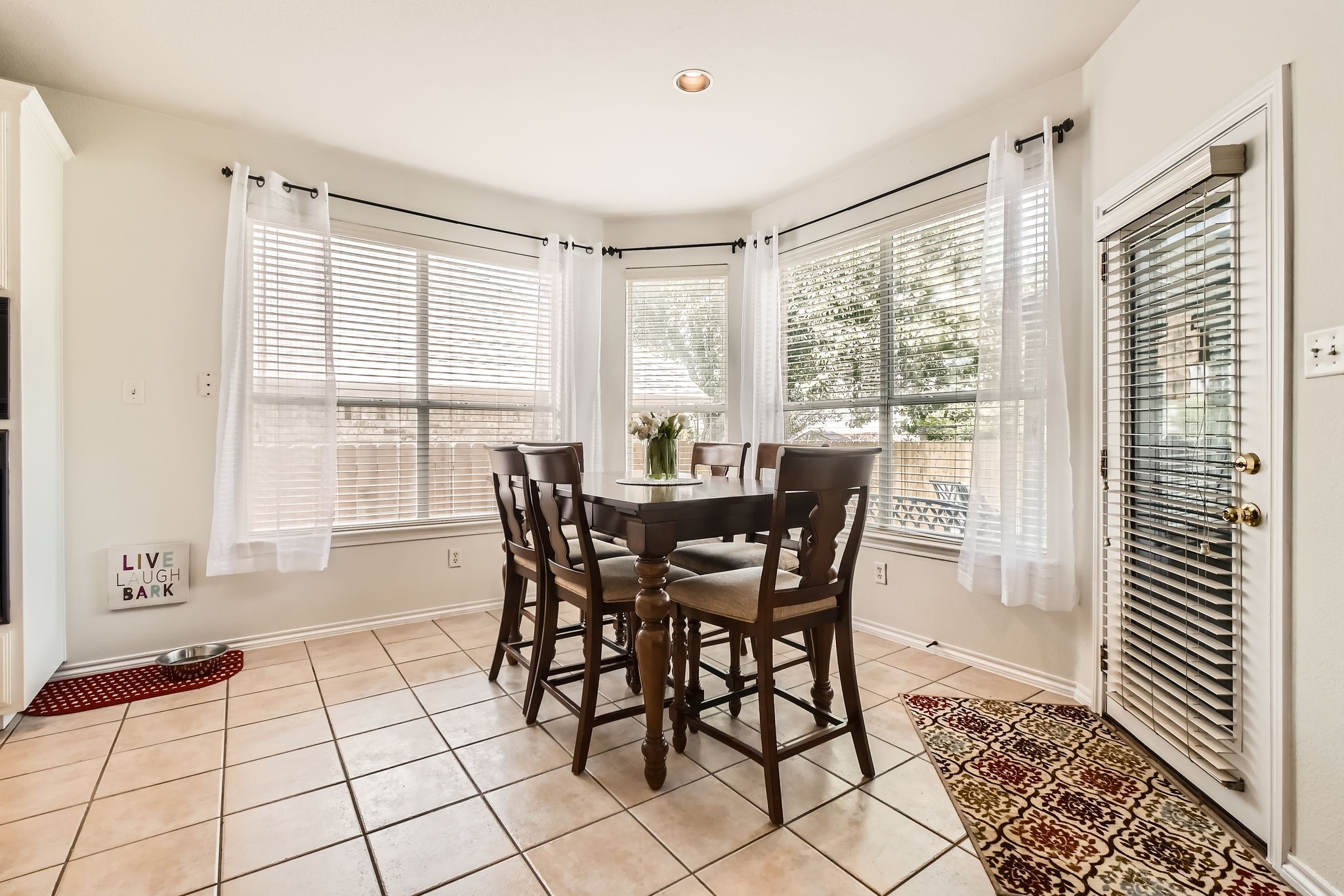 8633 Shadow Trace Drive