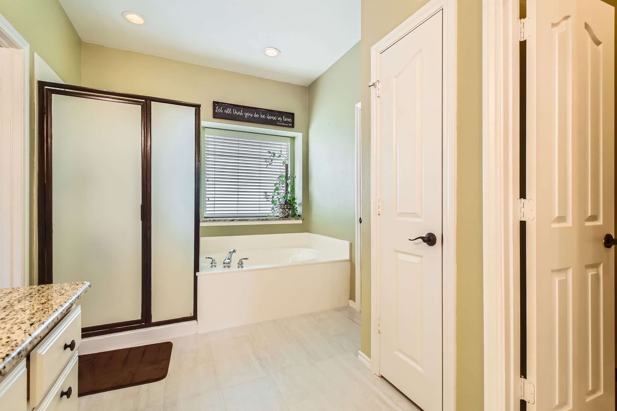 8633 Shadow Trace Drive