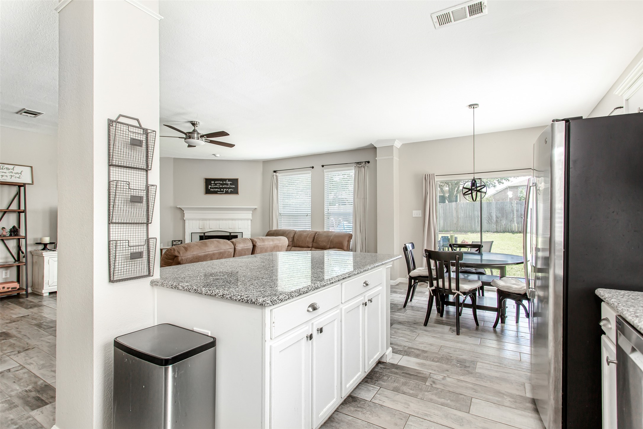 1253 Stone Lane