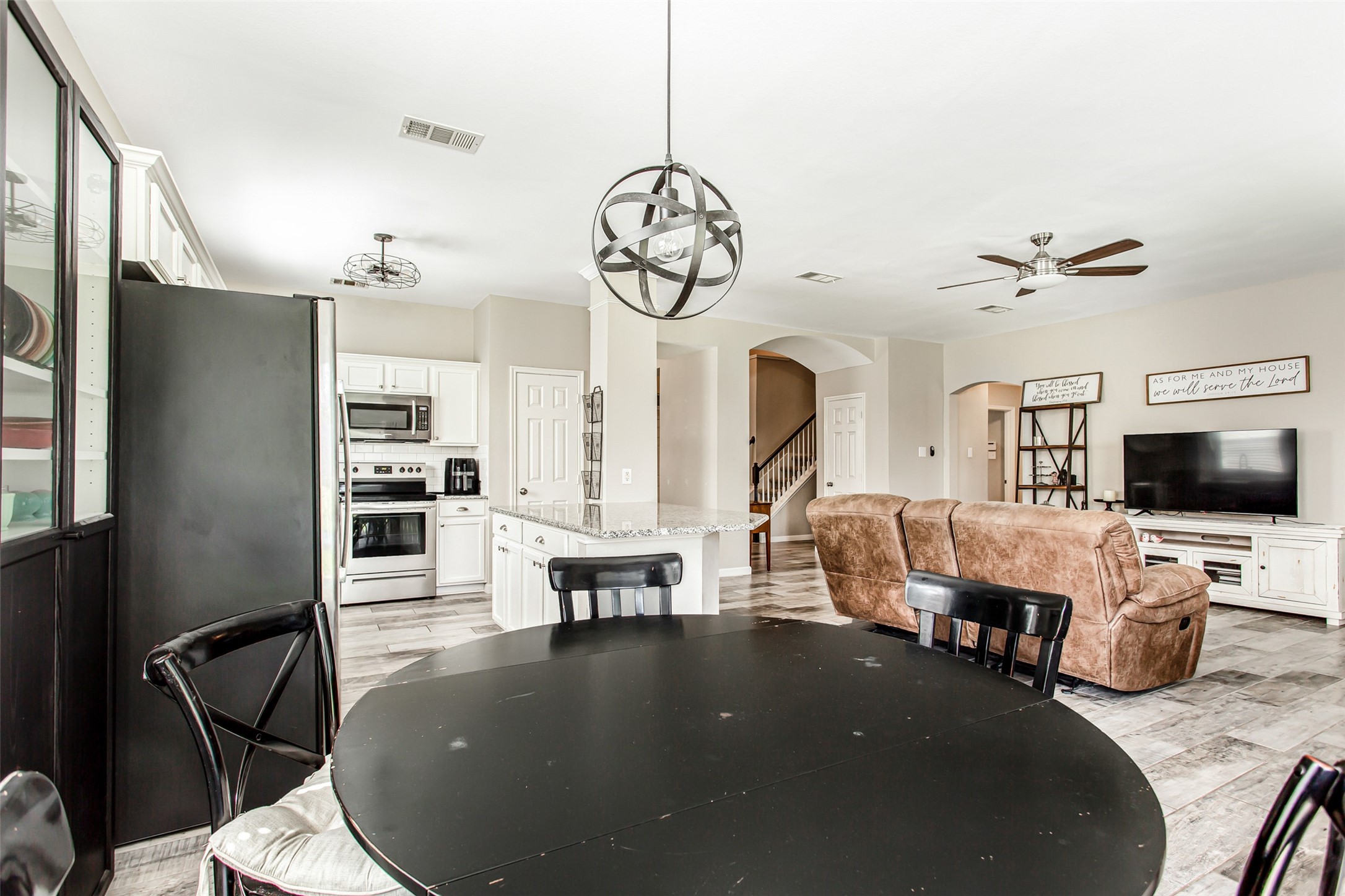 1253 Stone Lane